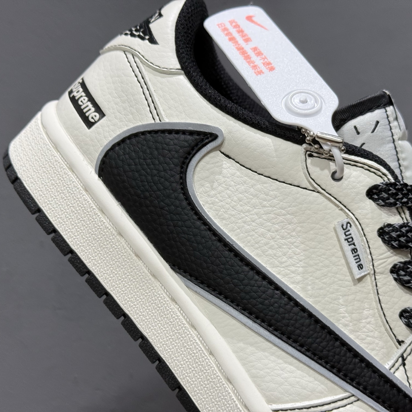 Travis Scott x Fragment Design x Air Jordan 1 Low SP AJ1联名款 低帮文化休闲板鞋 DH0223-311