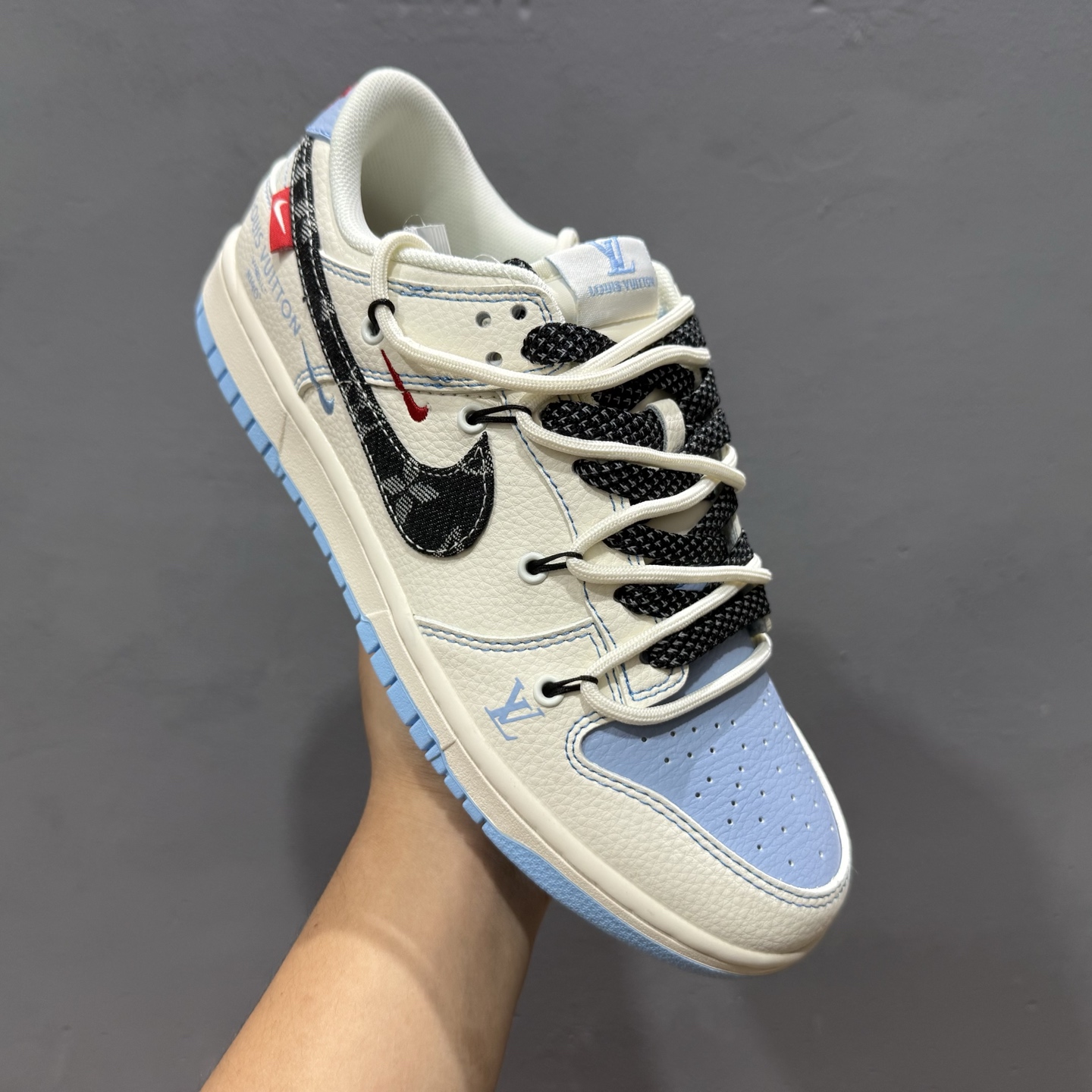 Nike SB Dunk Low Sup系列 绑带米兰灰勾 周年高端定制 低帮休闲板鞋 FC1688-219