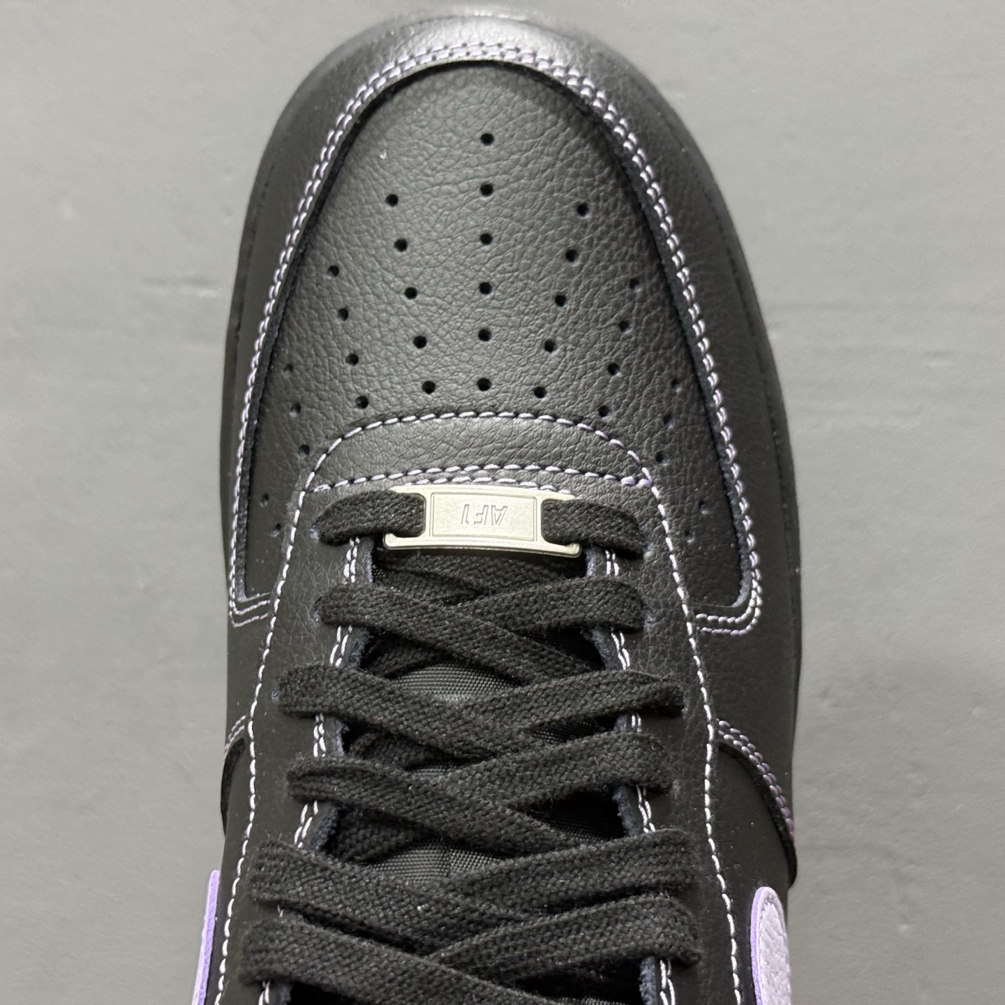 Nike Air Force 1'07 Low 全黑紫勾 空军一号低帮休闲板鞋 HQ2037-001