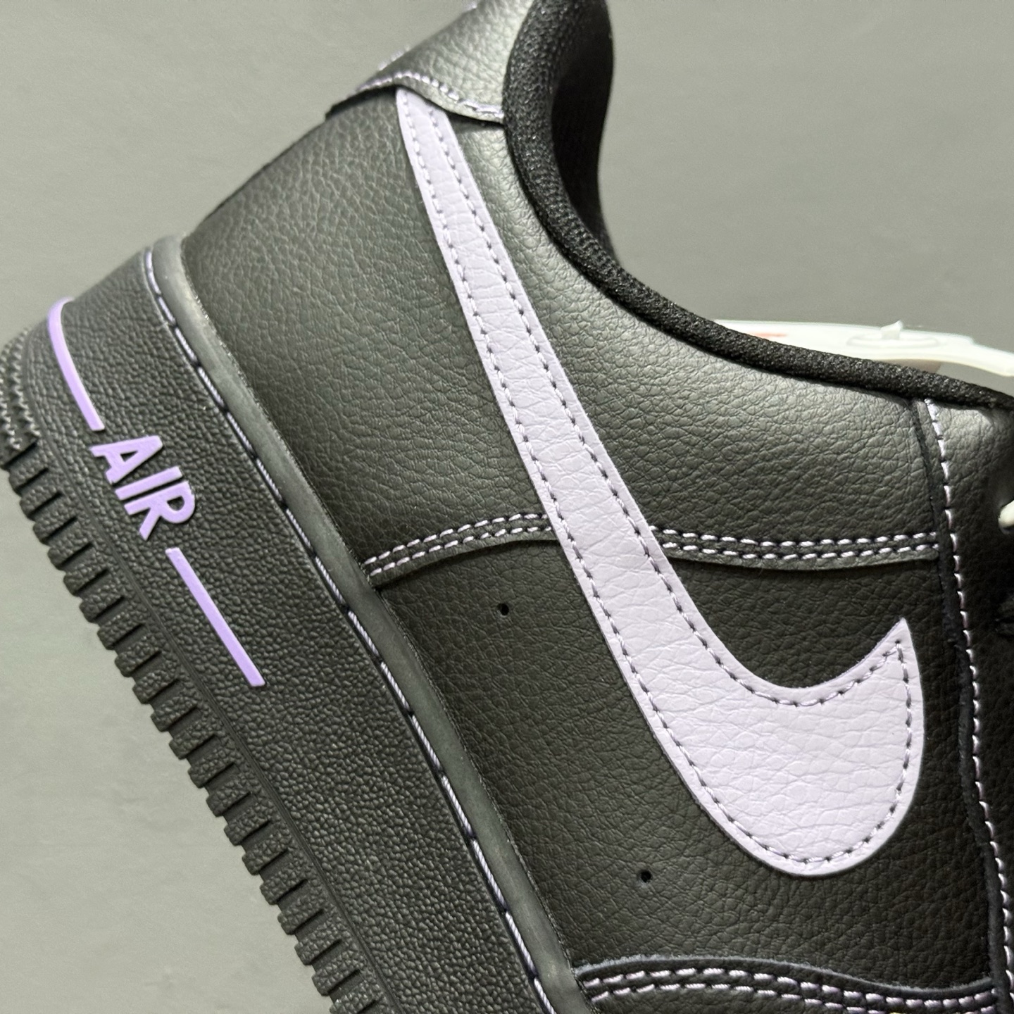 Nike Air Force 1'07 Low 全黑紫勾 空军一号低帮休闲板鞋 HQ2037-001