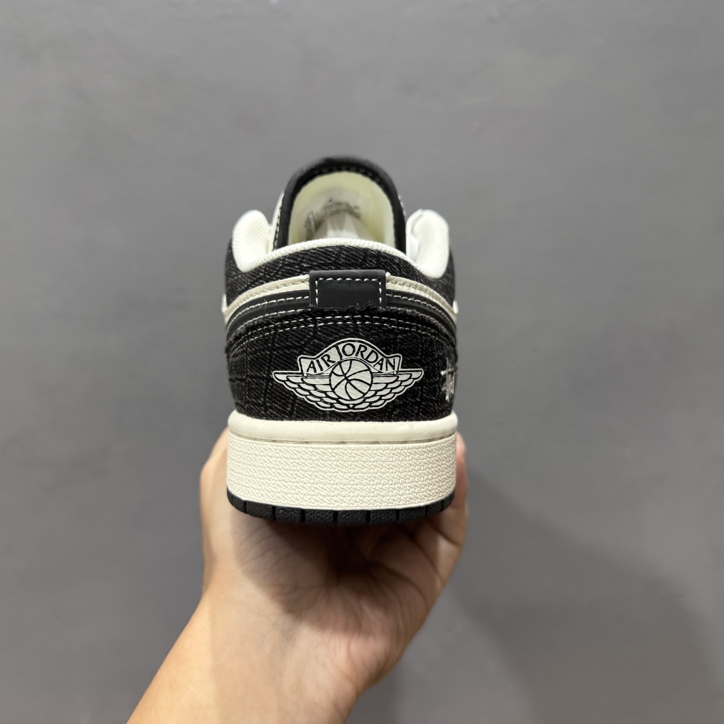 Air Jordan 1 Low AJ1 乔1 斯图西 米黑帆布 高端定制 低帮复古篮球鞋 XS6086-561