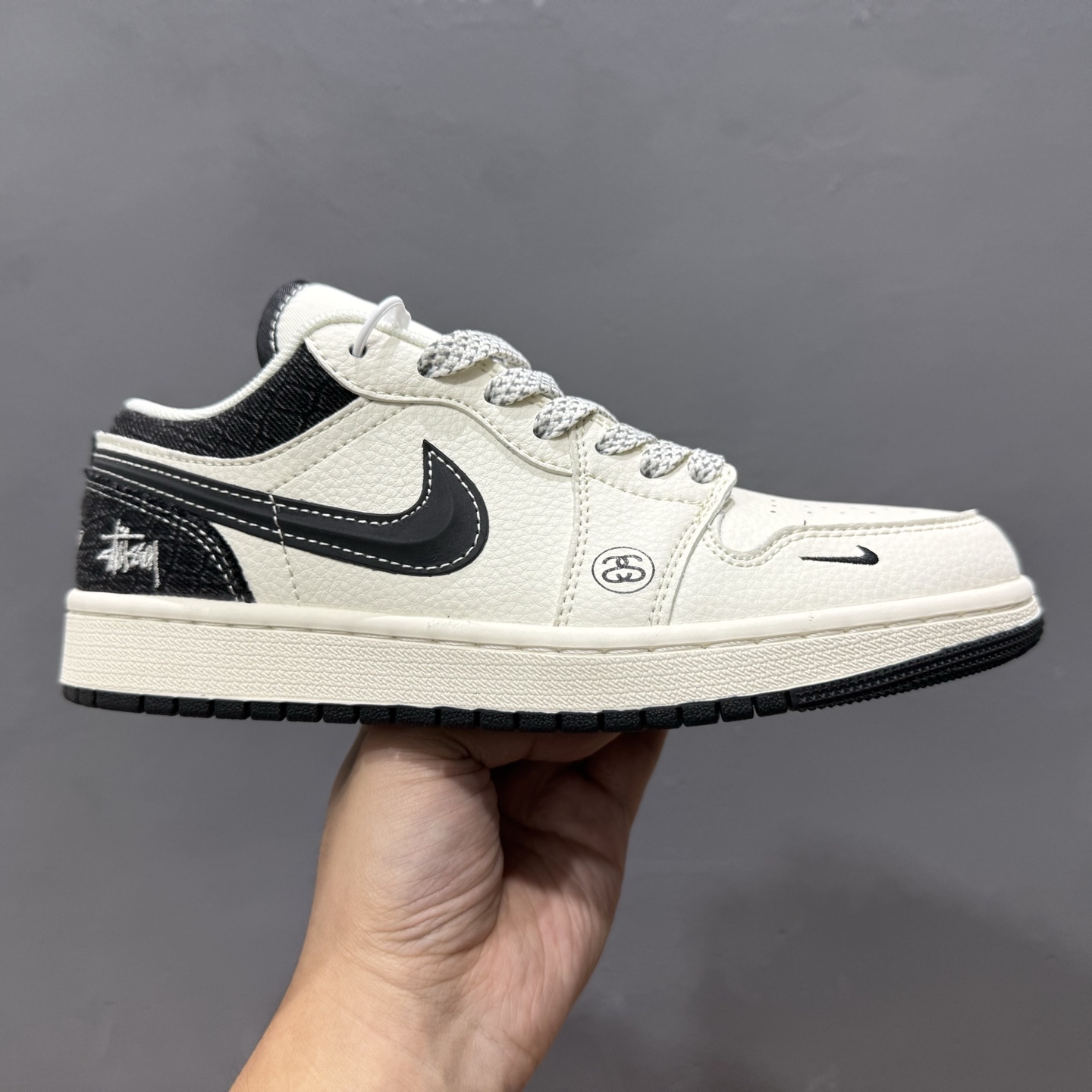Air Jordan 1 Low AJ1 乔1 斯图西 米黑帆布 高端定制 低帮复古篮球鞋 XS6086-561