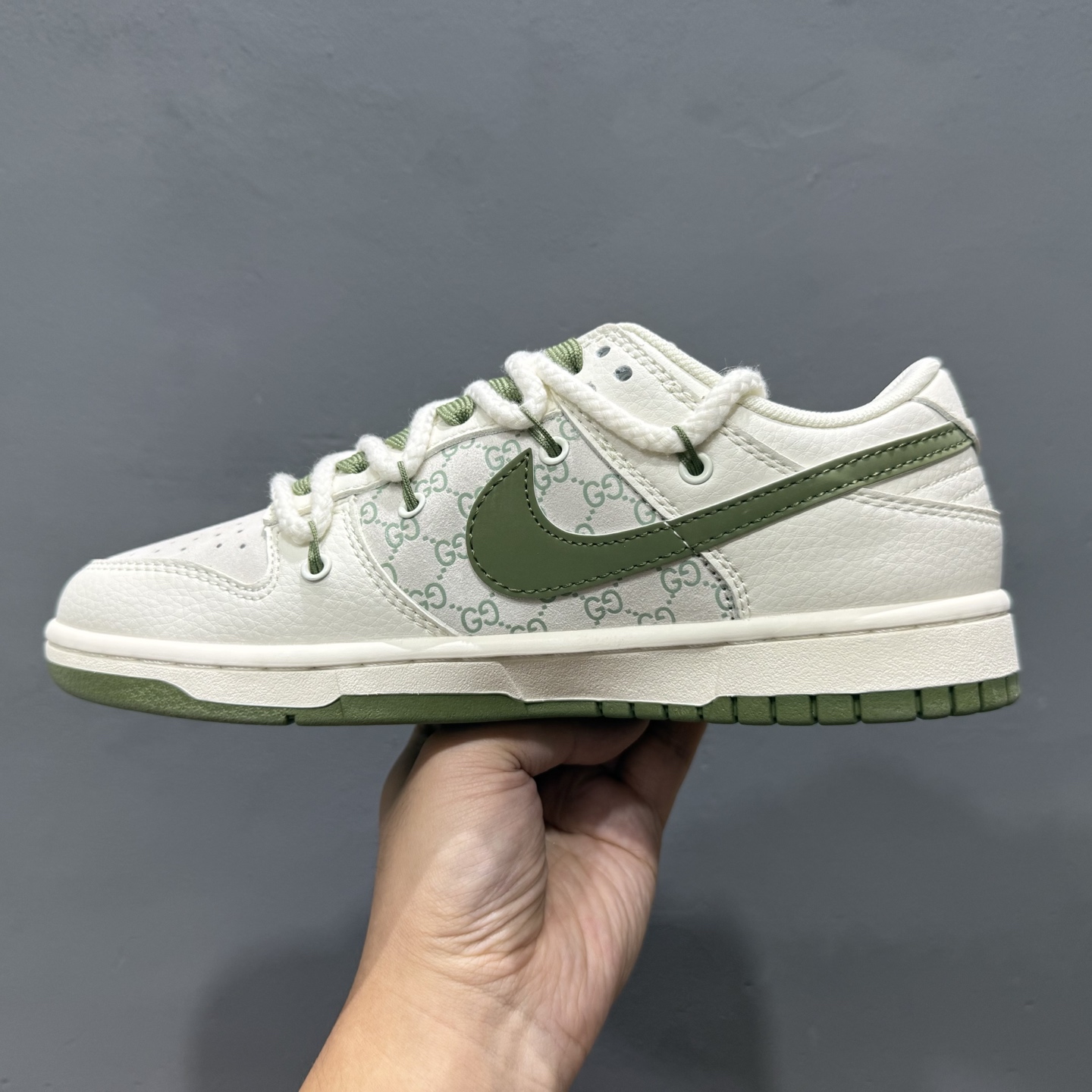 独家实拍Nk SB Dunk Low 古驰联名-米绿插花 周年高端定制 低帮休闲板鞋 XX2025-918