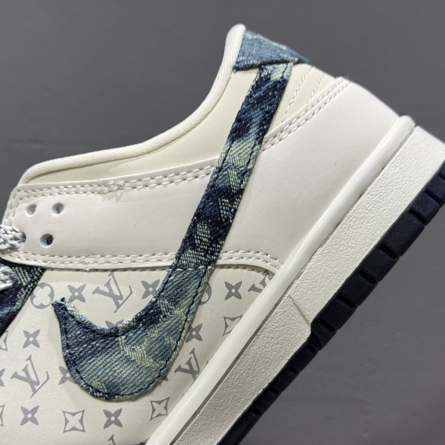 Nike SB Dunk Low LV联名 深蓝牛仔 低帮休闲板鞋 CH8311-288