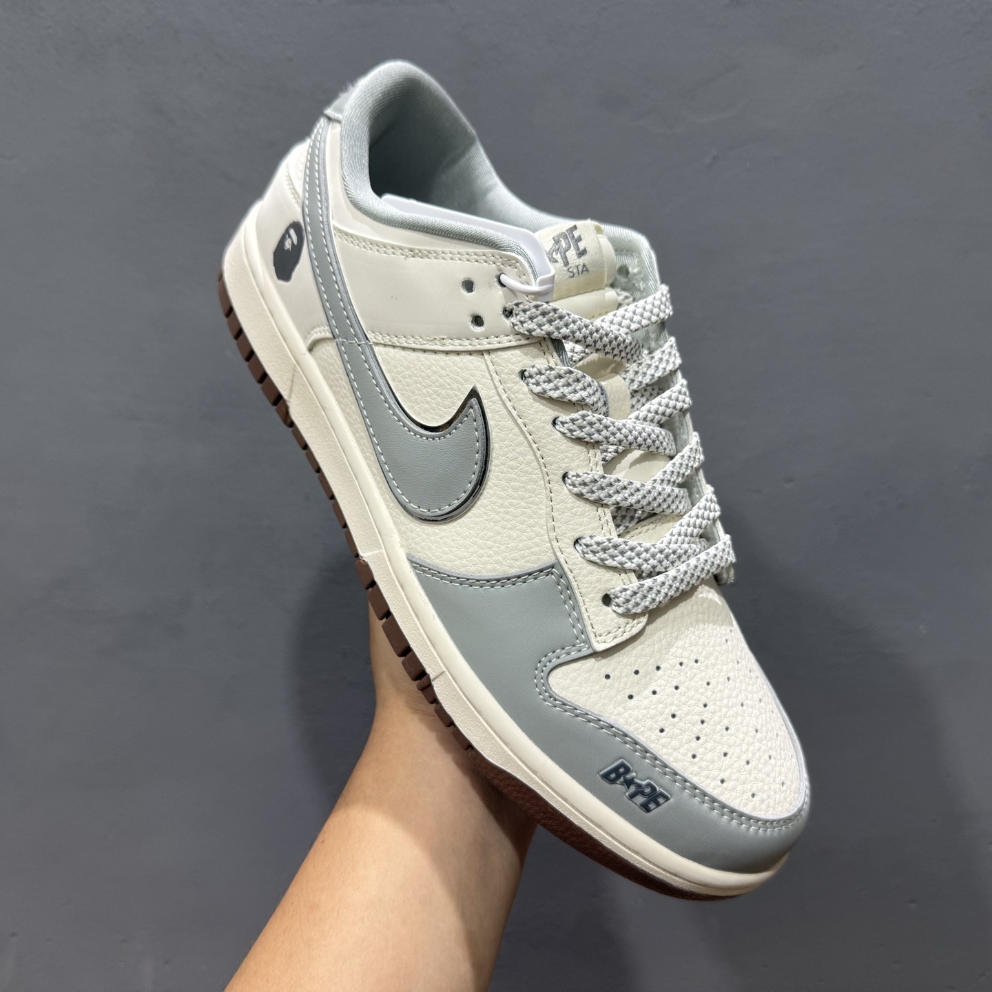 Nike SB Dunk Low Bape联名 米灰棕底 低帮休闲板鞋 JJ2508-558