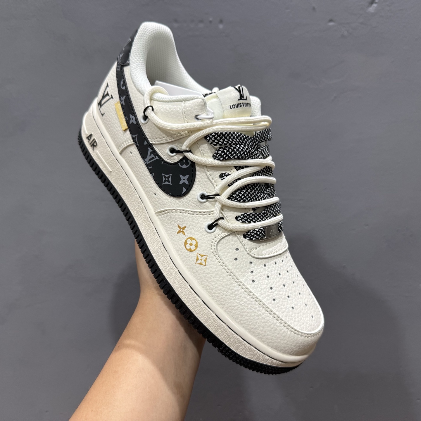 Nike Air Force 1'07 Low LV联名 蓝勾抽绳 空军一号低帮休闲板鞋 DM6868-061