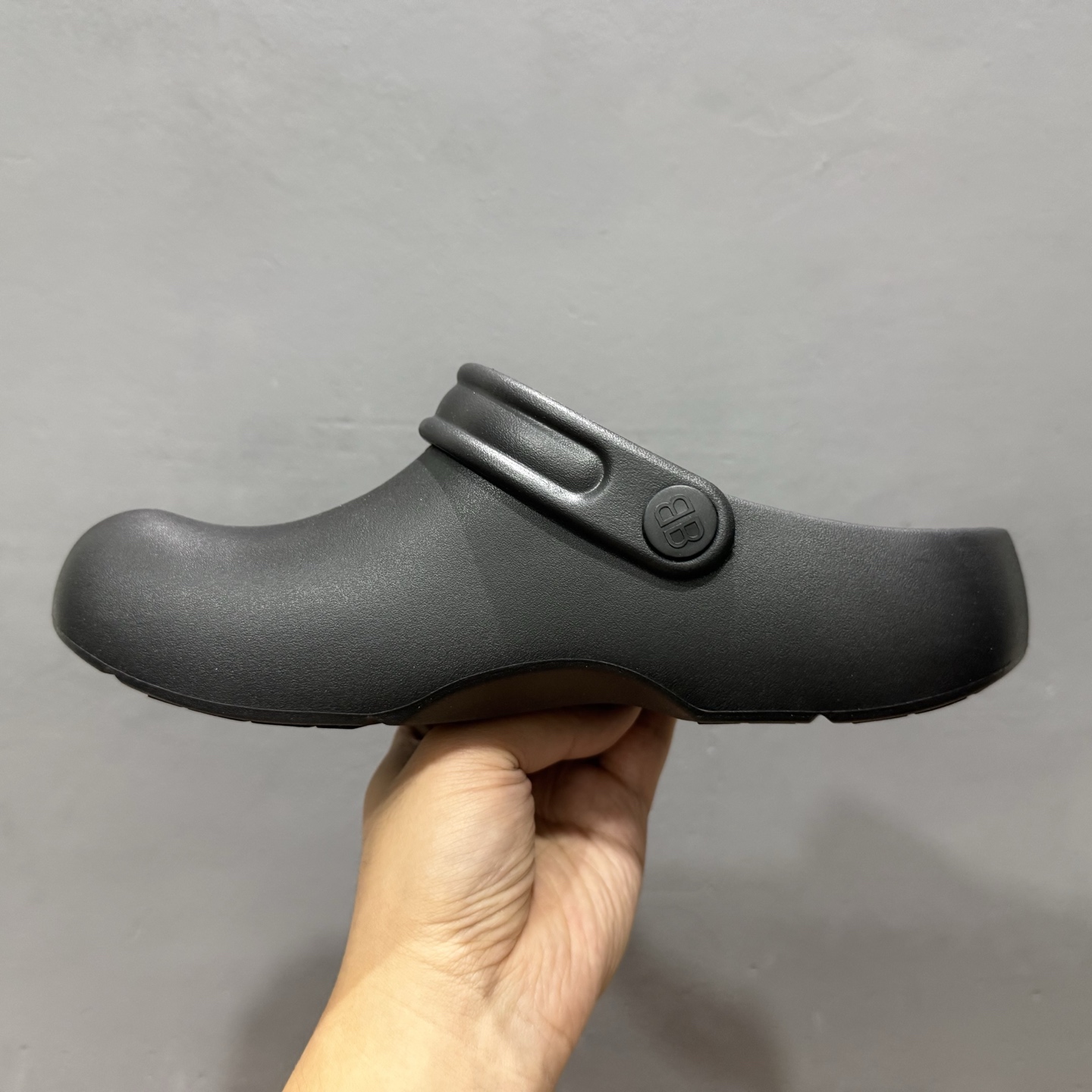 BALENCIAGA 巴黎世家五指拖鞋sunday mule 情侣款五趾系列巴黎世家