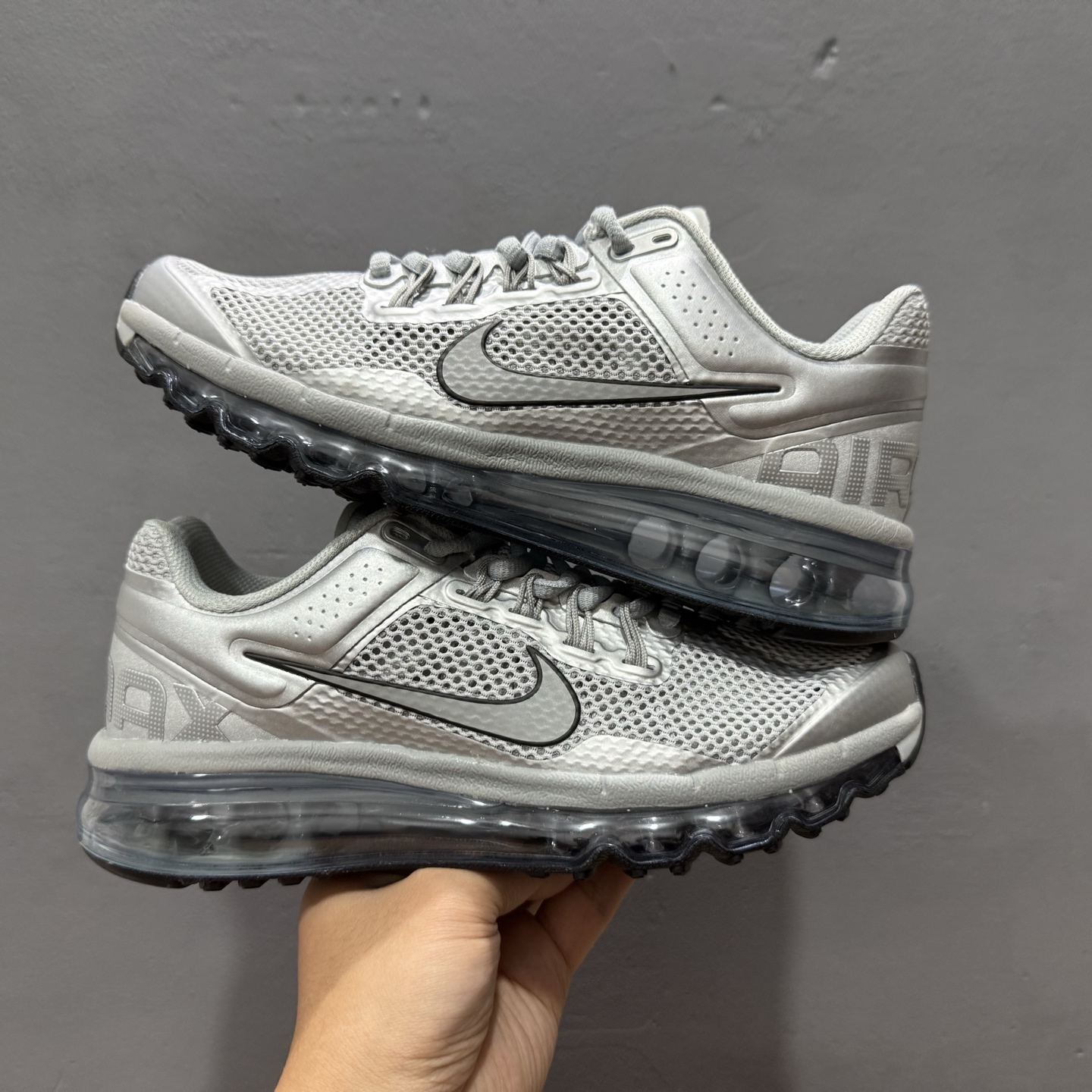 外贸H版本 Nike Air Max 2013 舒适时尚耐磨透气 低帮跑步鞋 HQ3025-001
