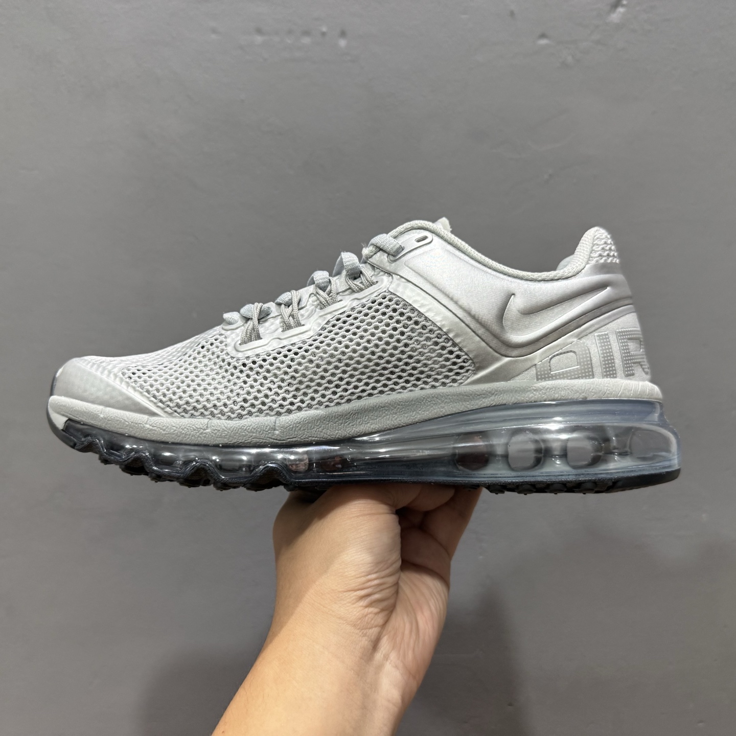 外贸H版本 Nike Air Max 2013 舒适时尚耐磨透气 低帮跑步鞋 HQ3025-001
