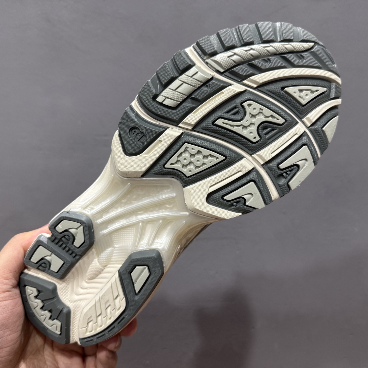 C版纯原 Asics Gel-Kayano 14 亚瑟士运动休闲透气专业跑鞋 1201A019-200