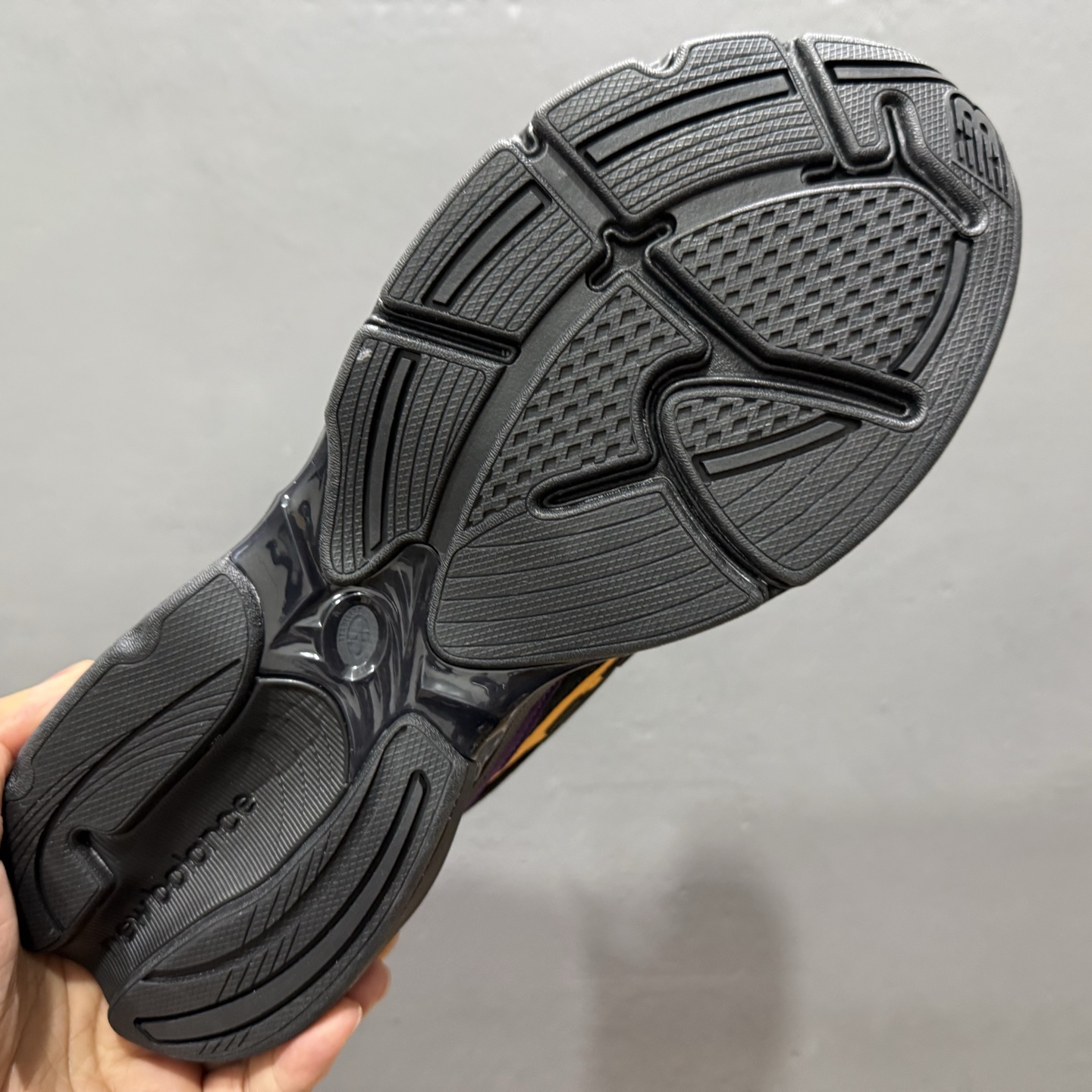 大厂出品 New Balance NB 2010 黑色 M2010ND