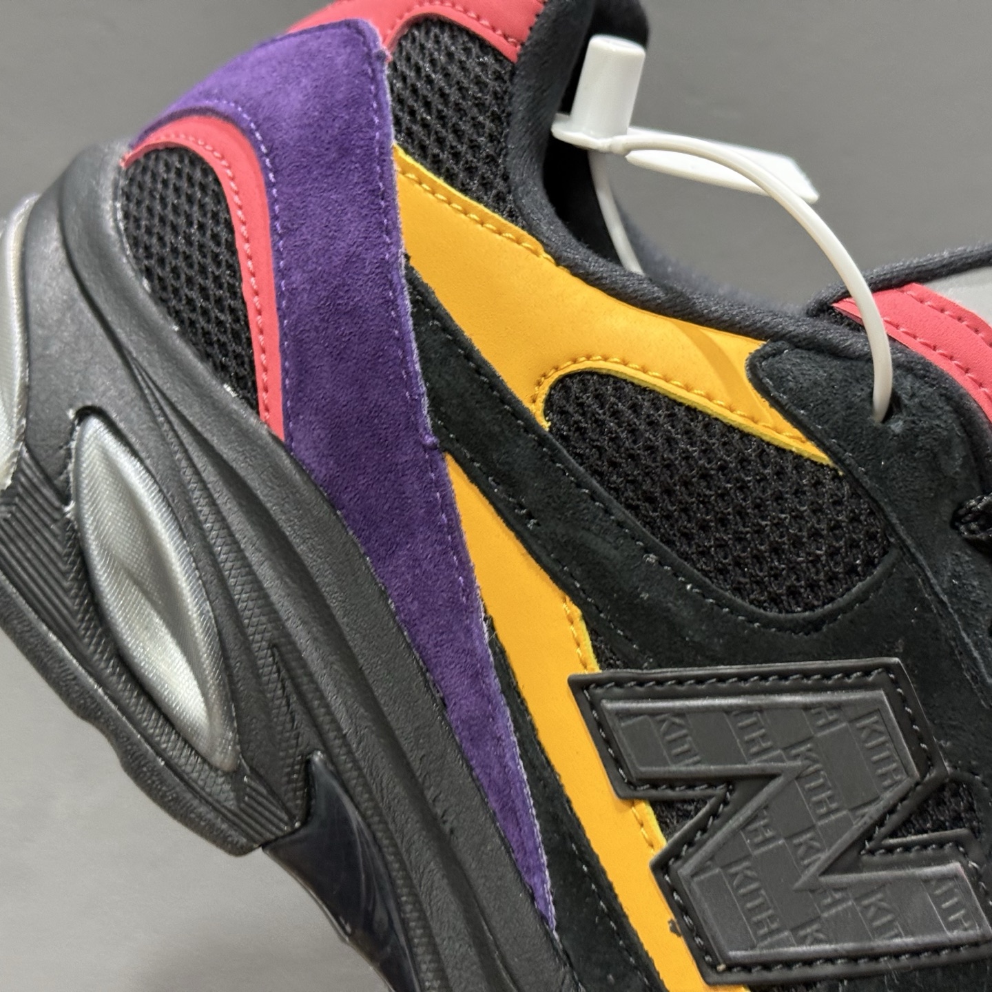 大厂出品 New Balance NB 2010 黑色 M2010ND