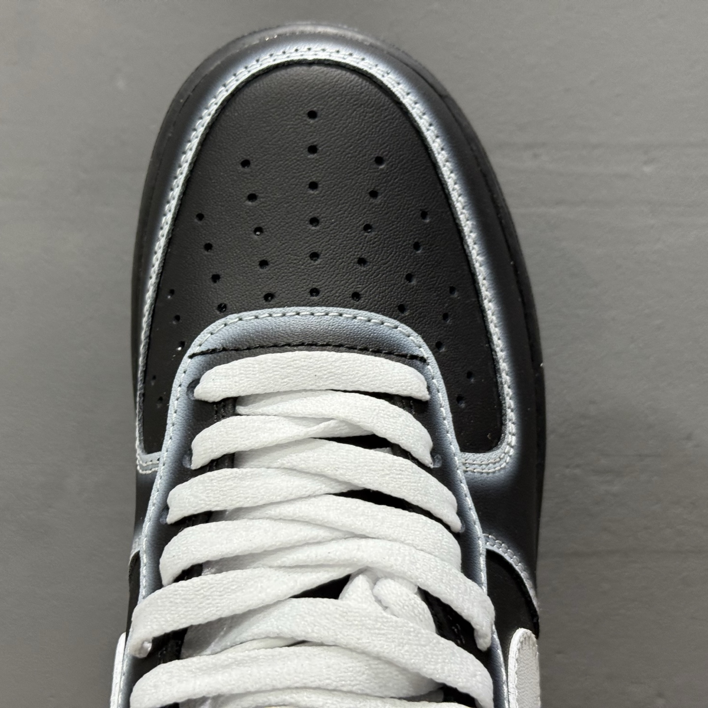 独家实拍Nike Air Force 1‘07 Low 暗夜幽灵 空军一号低帮休闲板鞋 DD8959-001