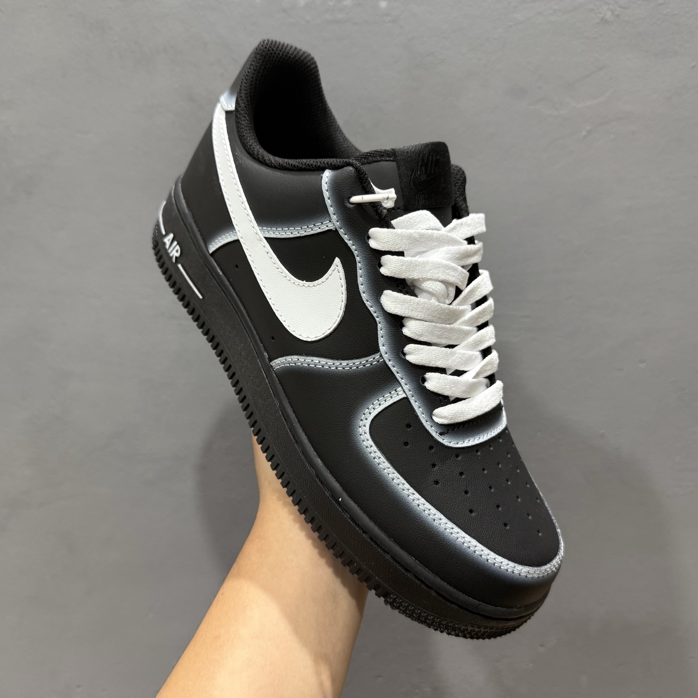 独家实拍Nike Air Force 1‘07 Low 暗夜幽灵 空军一号低帮休闲板鞋 DD8959-001