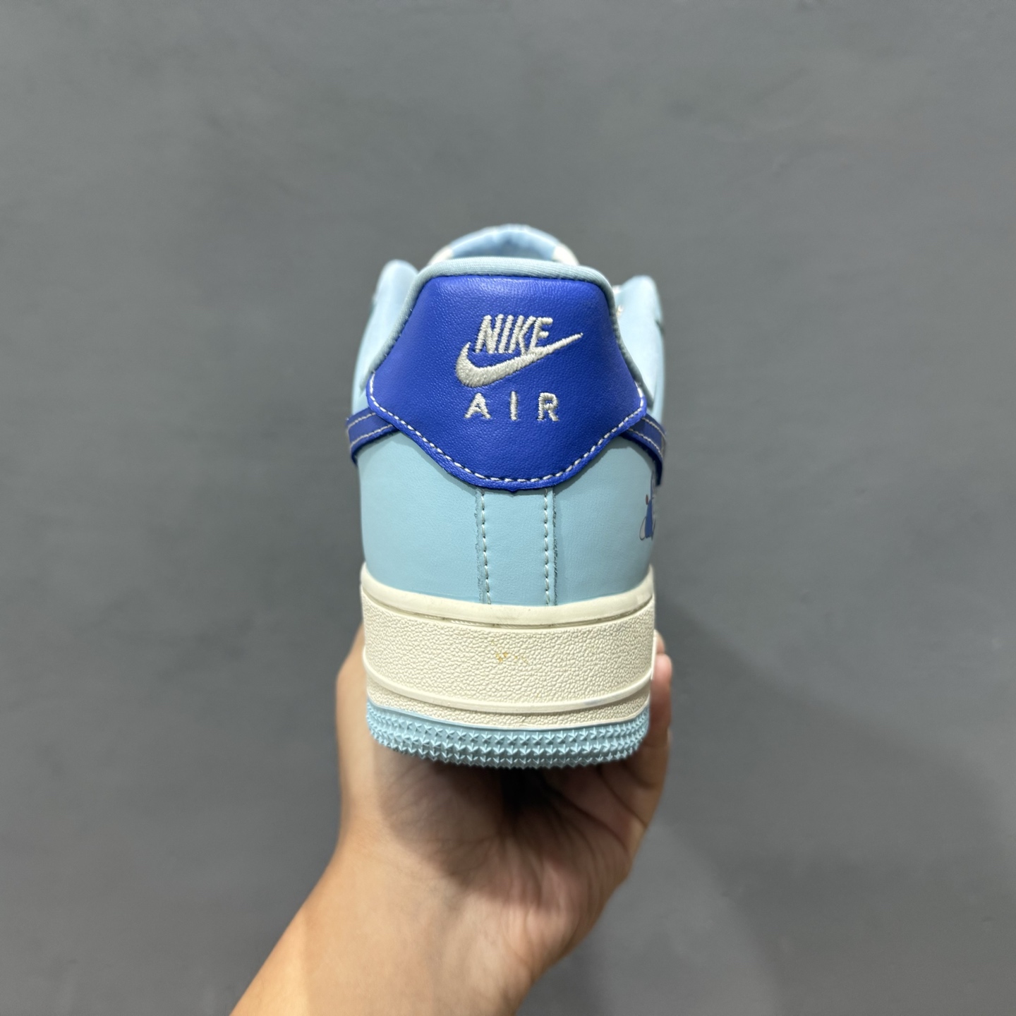 Nike Air Force 1'07 Low 叮当猫 空军一号低帮休闲板鞋 DF0188-059