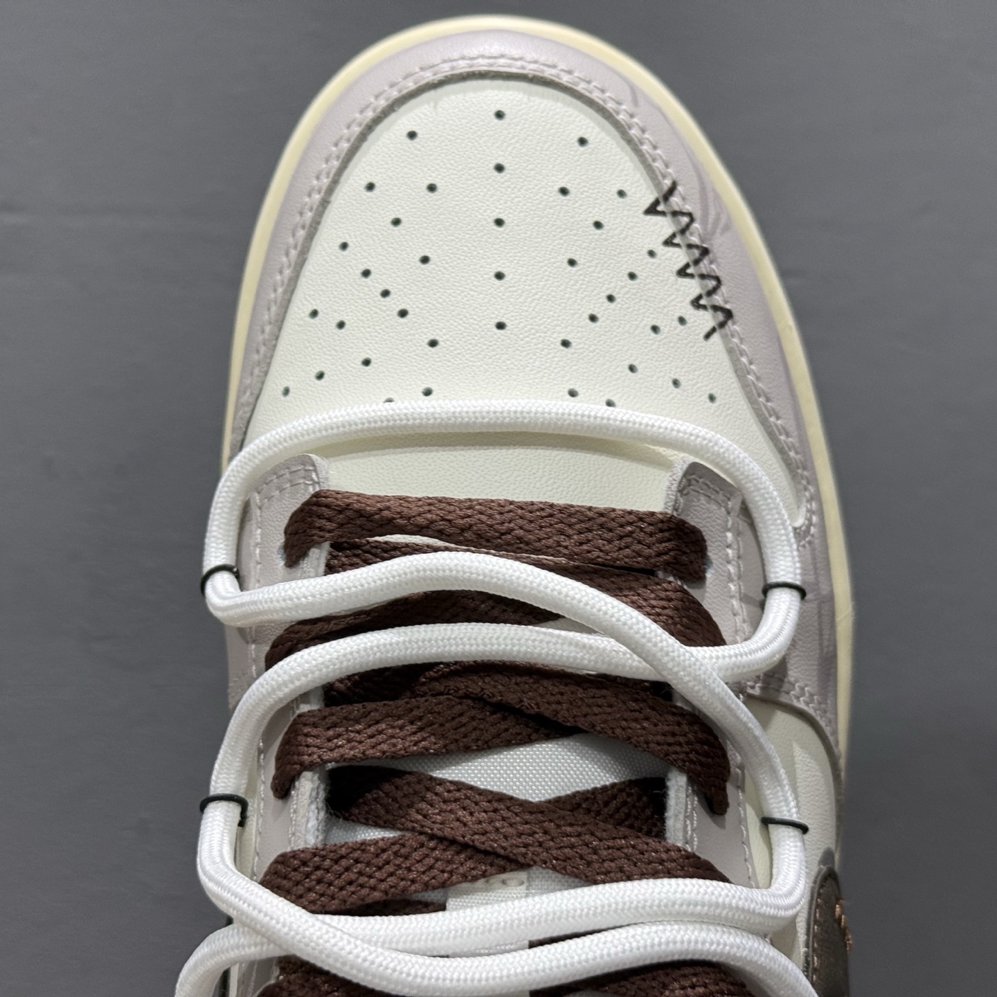 280 NK Dunk Low 客制款 低帮休闲板鞋 DD1503-124