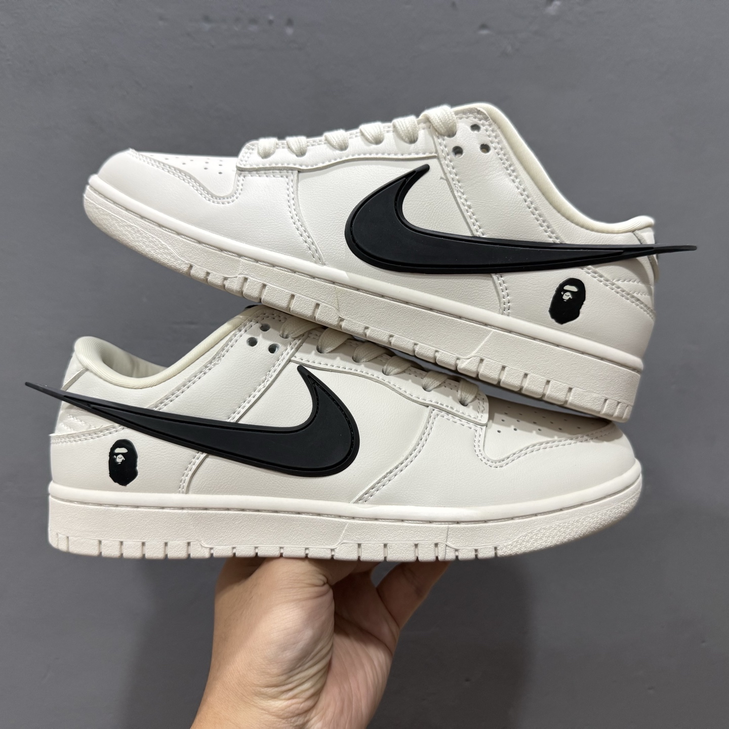 XC版 Nike SB Dunk Low x AMBUSH x BAPE 米白黑大钩 XX2025-998