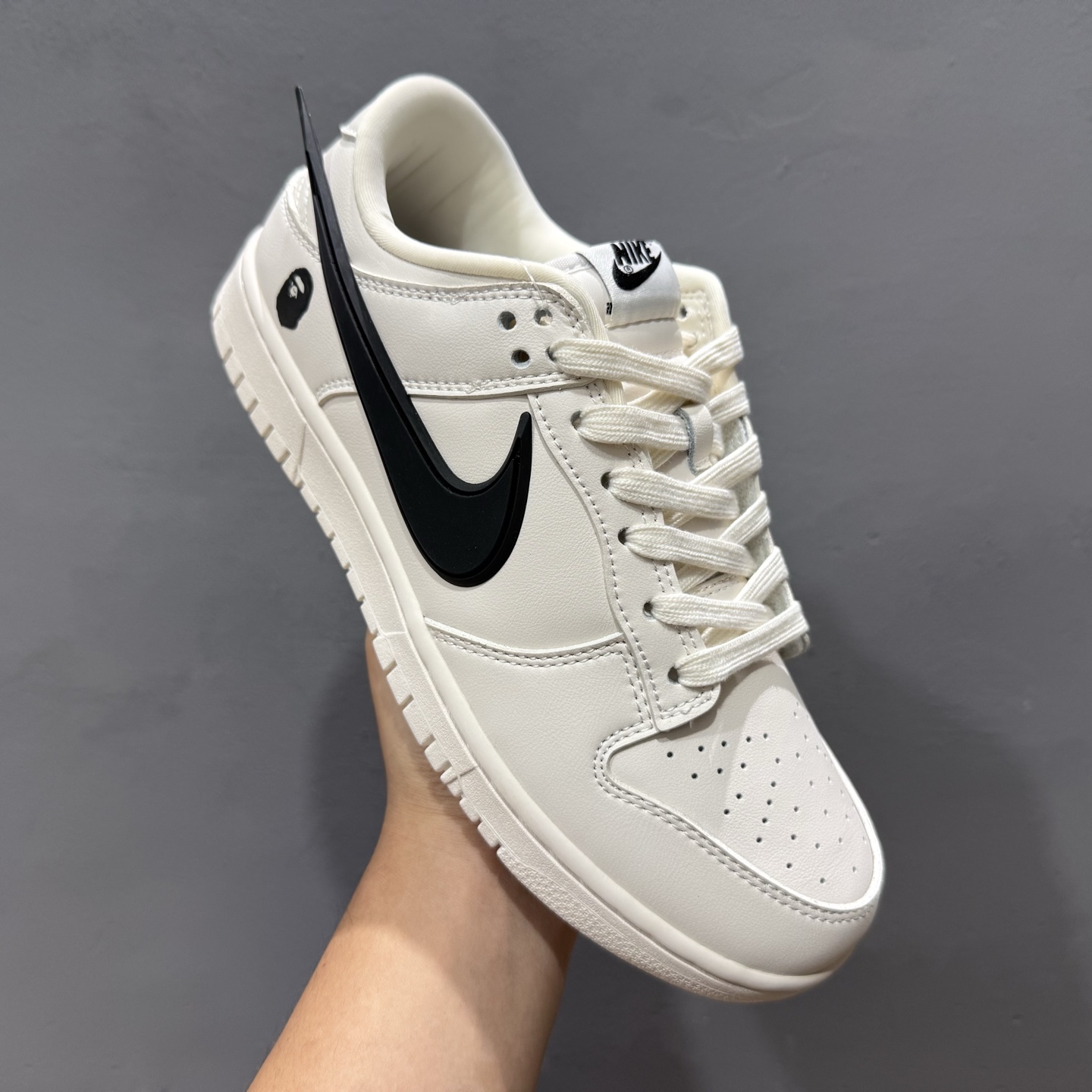 XC版 Nike SB Dunk Low x AMBUSH x BAPE 米白黑大钩 XX2025-998