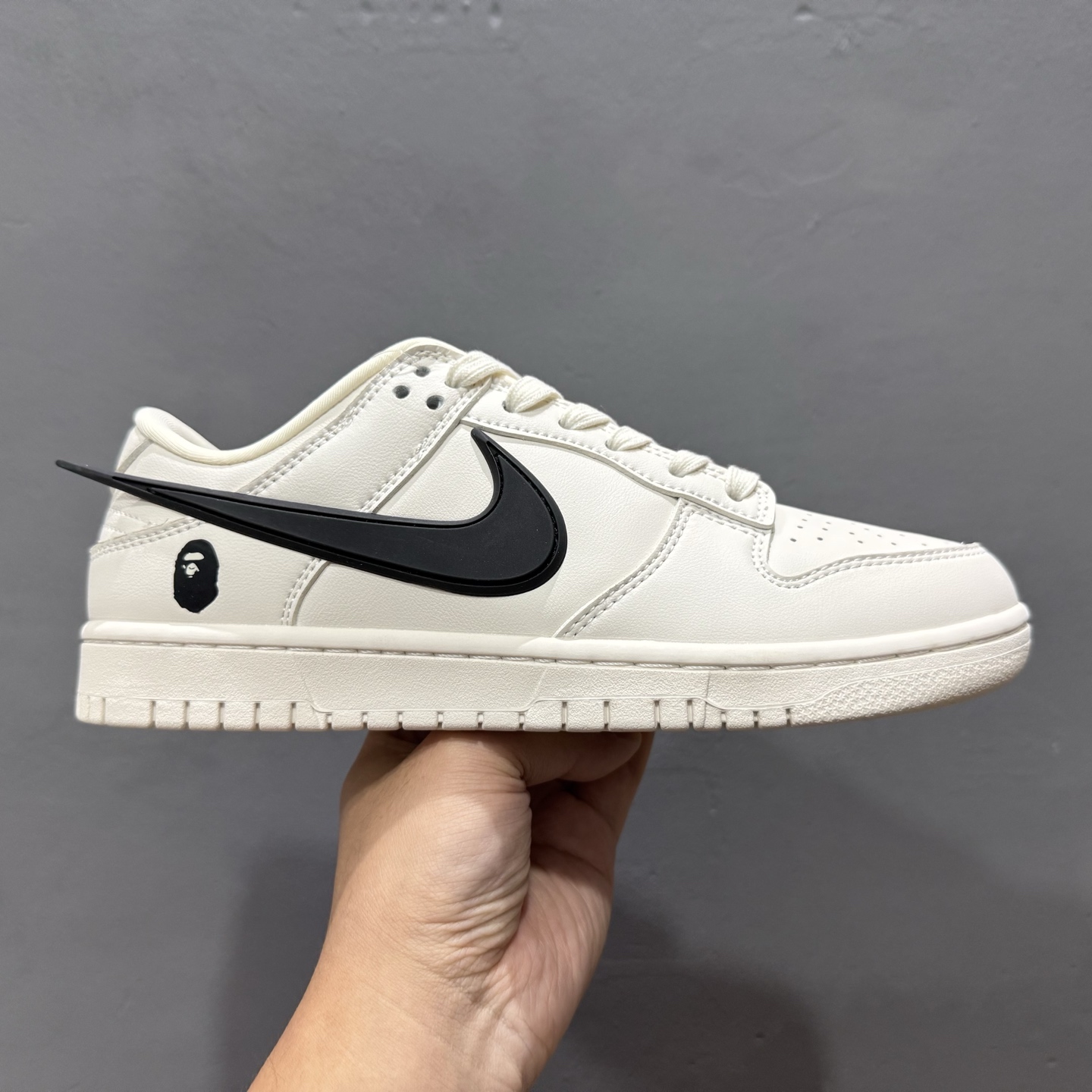 XC版 Nike SB Dunk Low x AMBUSH x BAPE 米白黑大钩 XX2025-998