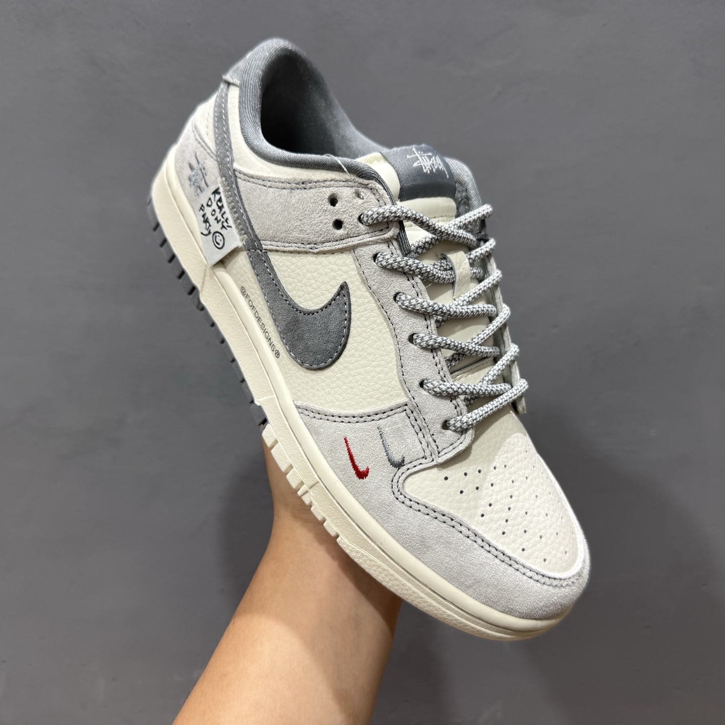 280 独家实拍Nike SB Dunk Low 斯图西系列 贴布灰勾 周年高端定制 低帮休闲板鞋 YX5066-296