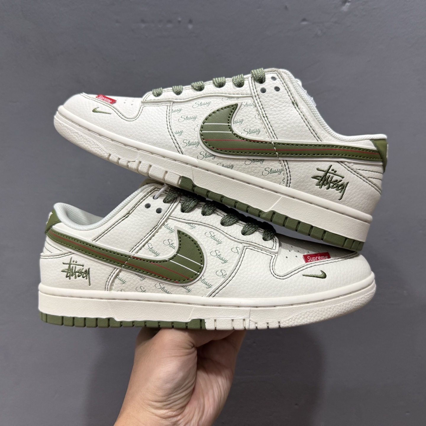 独家实拍Nike SB Dunk Low 斯图西联名 米绿双拼 周年高端定制 低帮休闲板鞋 XS6089-533