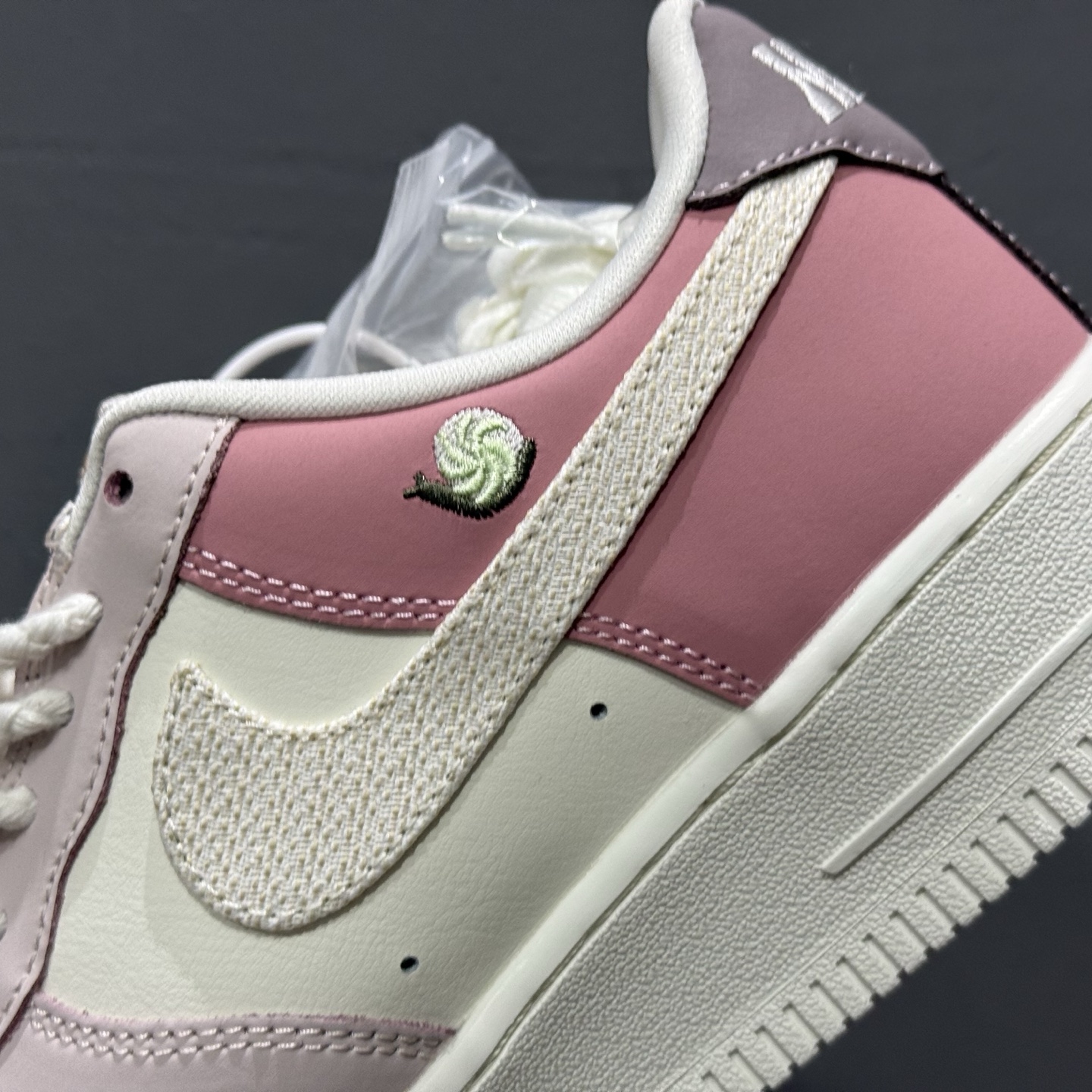 Nike Air Force 1'07 Low 空军一号低帮休闲板鞋 IB8874-111