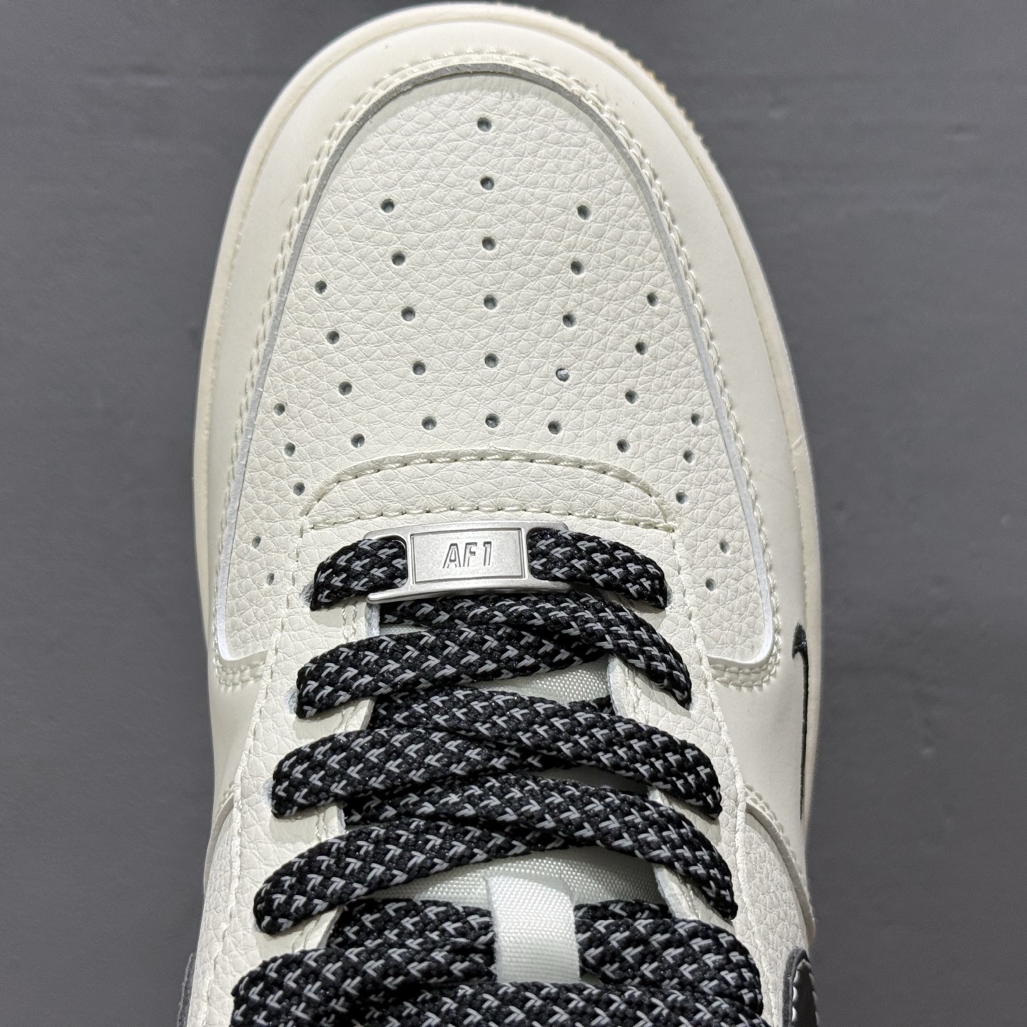 Nike Air Force 1'07 Low Supreme联名 渐变生胶 空军一号低帮休闲板鞋 XS1958-567