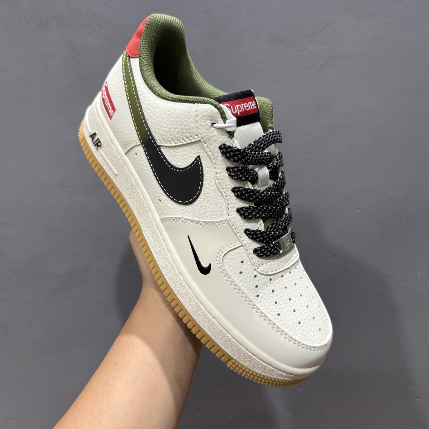 Nike Air Force 1'07 Low Supreme联名 渐变生胶 空军一号低帮休闲板鞋 XS1958-567