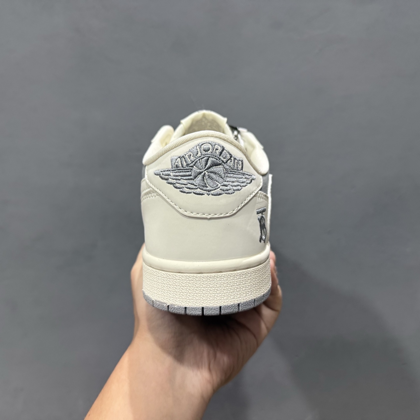 Nike Air Jordan 1 Low 定制-巴宝莉联名 低帮复古文化板鞋 BB6588-315