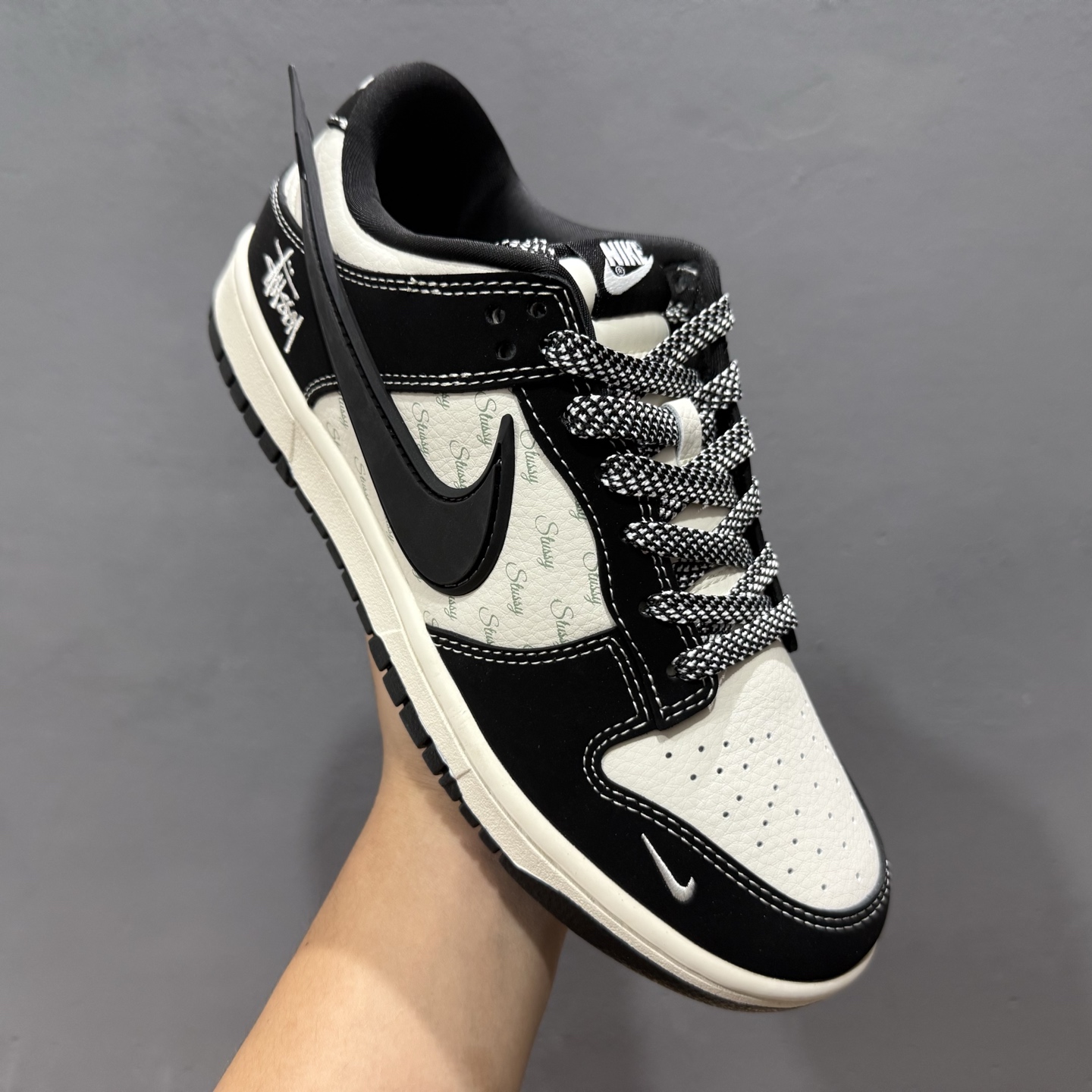 Travis Scott x Fragment Design × Air Jordan 1 Low SP AJ1 迪 奥联名 秧色米白 低帮文化休闲板鞋 XX2025-358