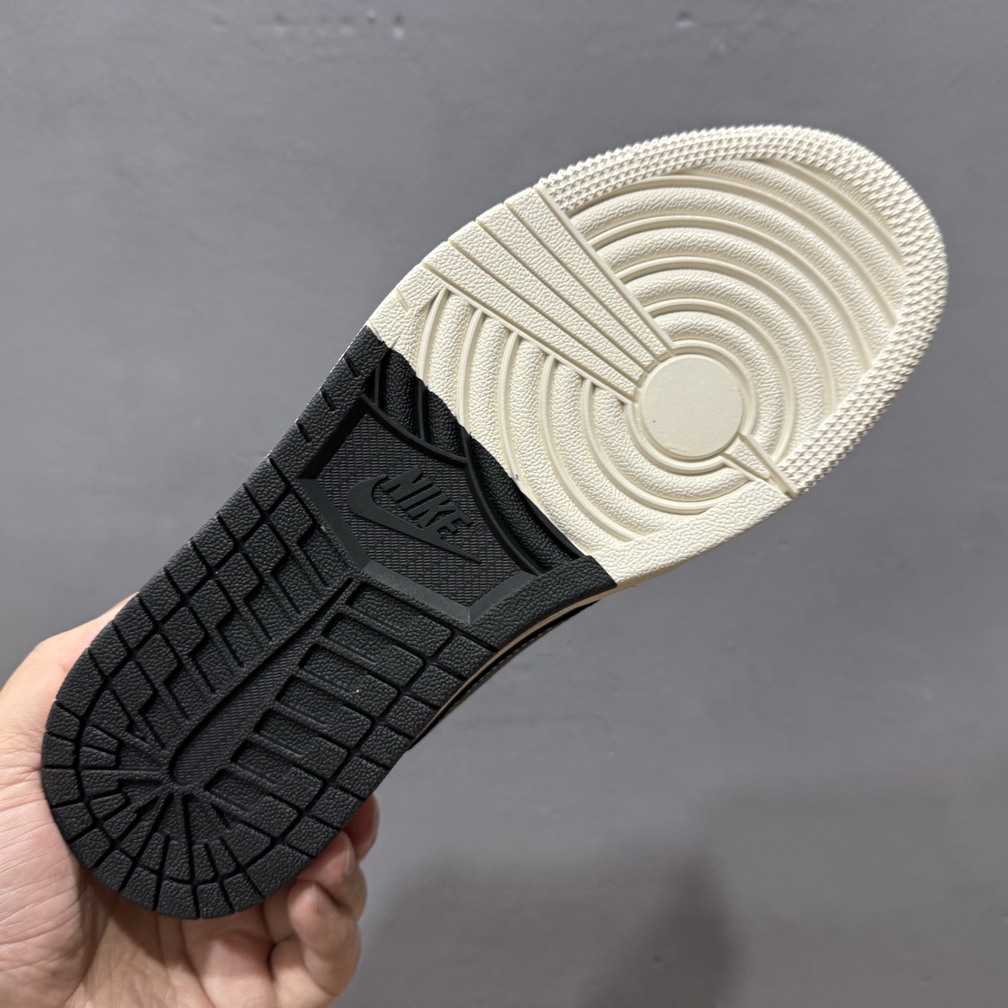 280 XC版 Travis Scott x Fragment Design x Air Jordan 1 Low SP AJ1 北面联名 双拼黑勾 低帮文化休闲板鞋 YX5066-308