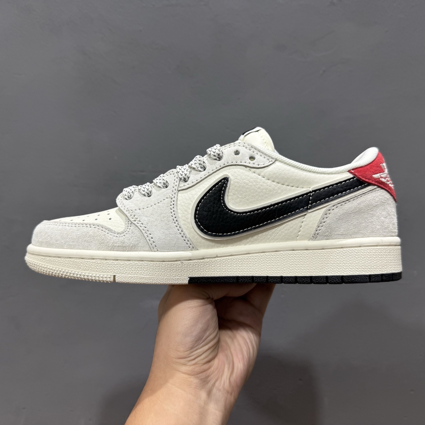 280 XC版 Travis Scott x Fragment Design x Air Jordan 1 Low SP AJ1 北面联名 双拼黑勾 低帮文化休闲板鞋 YX5066-308