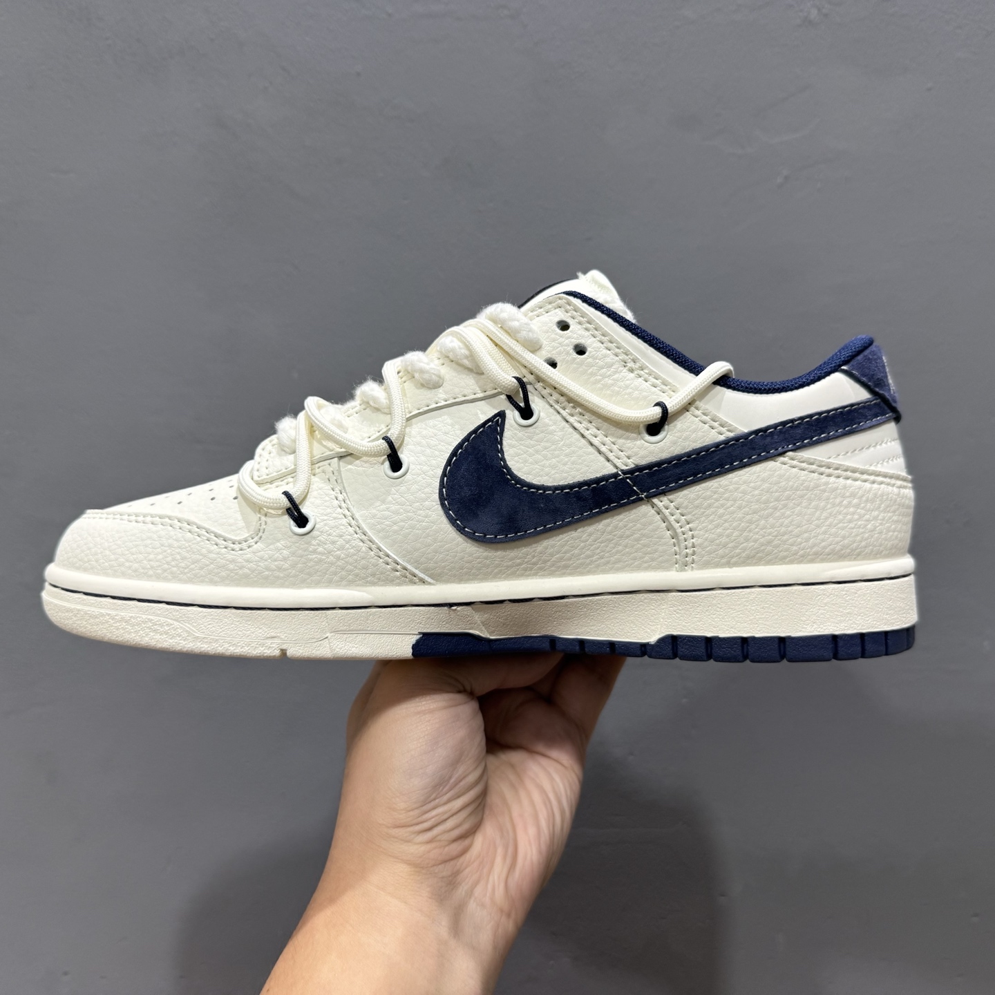 300 XC版 Nike SB Dunk Low Sup系列 绑带米白藏蓝勾 周年高端定制 低帮休闲板鞋 YX5066-279