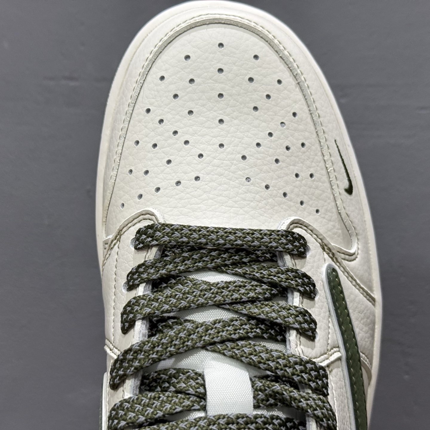 Supreme x Air Jordan 1 Low 白绿 DH0223-333
