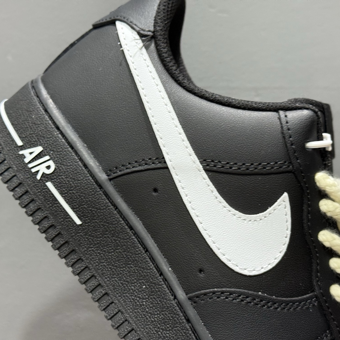 独家实拍Nike Air Force 1‘07 Low 黑白麻绳 空军一号低帮休闲板鞋 ZH0316-073