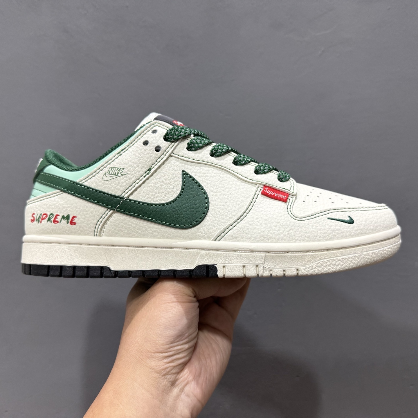 独家实拍Nike SB Dunk Low Sup系列 米白绿勾 空军一号低帮休闲板鞋 FC1688-222