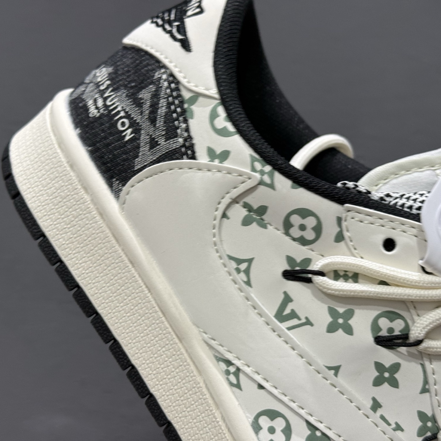 XC版 Travis Scott x Fragment Design x Air Jordan 1 Low SP AJ1 LV联名 黑牛仔抽绳 低帮文化休闲板鞋 YX5066-323