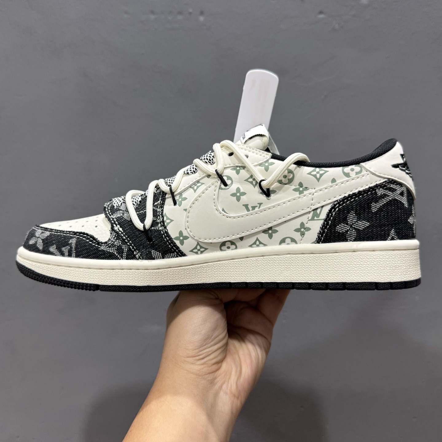 XC版 Travis Scott x Fragment Design x Air Jordan 1 Low SP AJ1 LV联名 黑牛仔抽绳 低帮文化休闲板鞋 YX5066-323