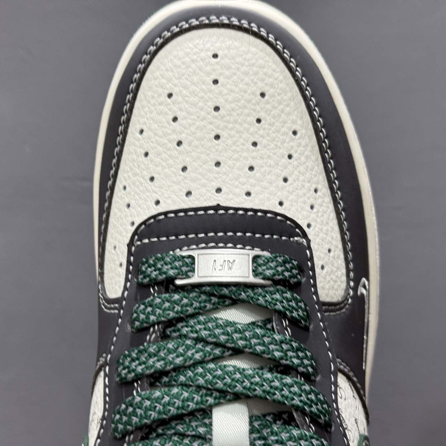 Nike Air Force 1'07 斯图西 联名 黑白绿 XS1958-572