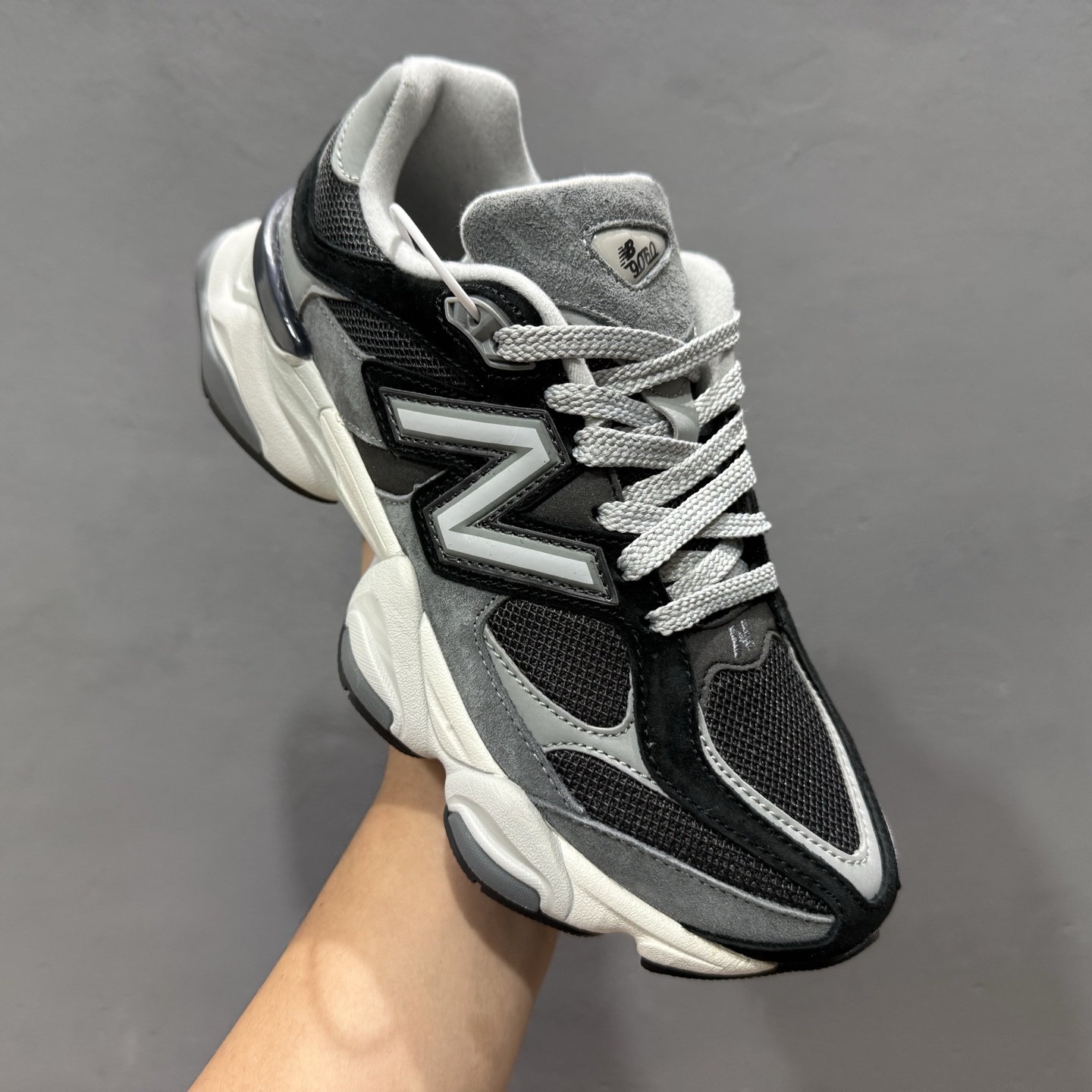 大厂出品 New Balance NB 9060 黑灰色 U9060JBD