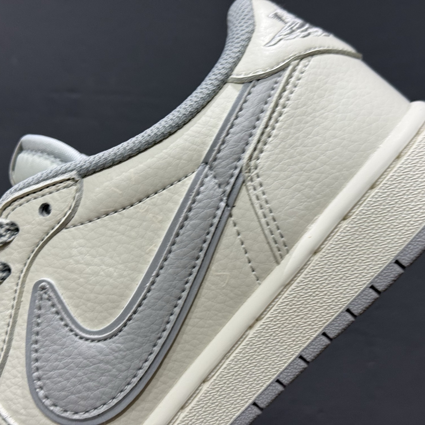定制 Air Jordan 1 Low ow SP 米白灰 DH0223-332