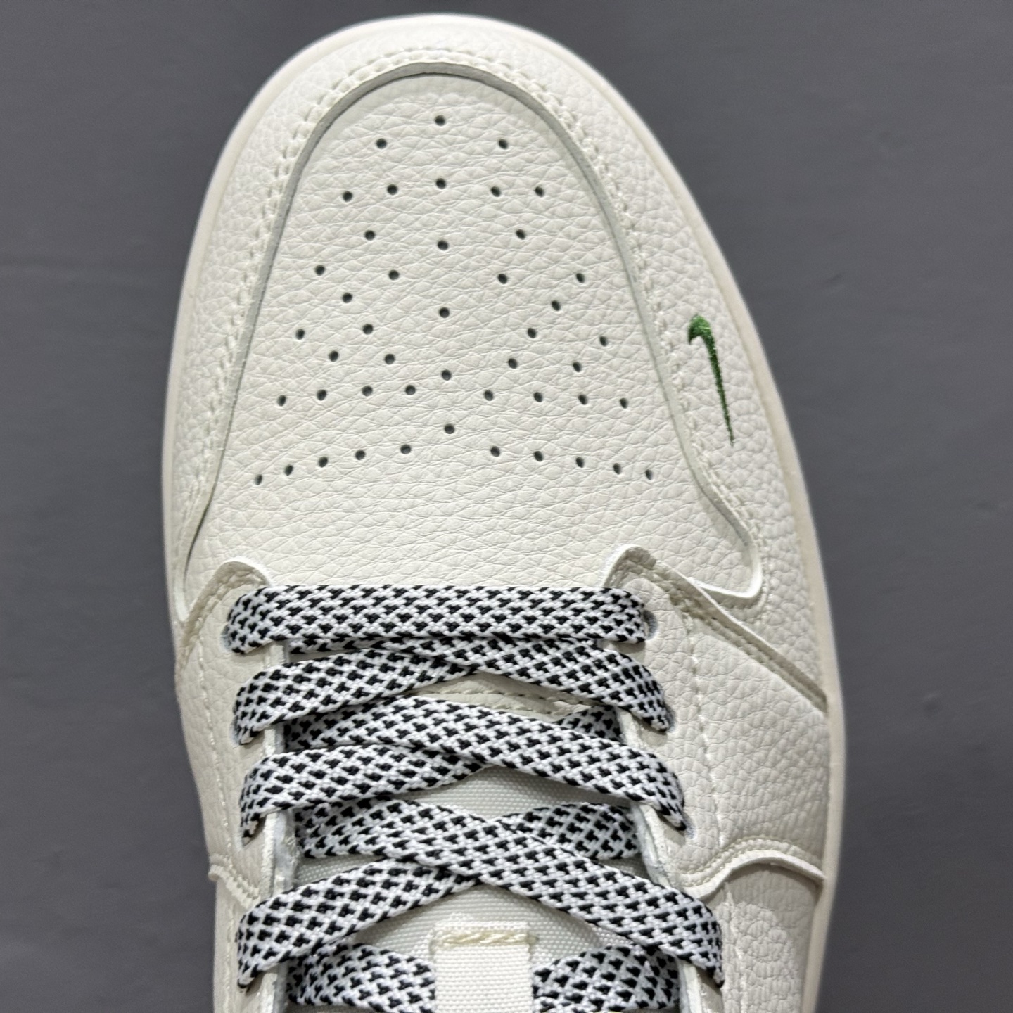 XC版 Air Jordan 1 Low AJ1 乔1 斯图西联名 米红立体勾 高端定制 低帮复古篮球鞋 XS6086-560