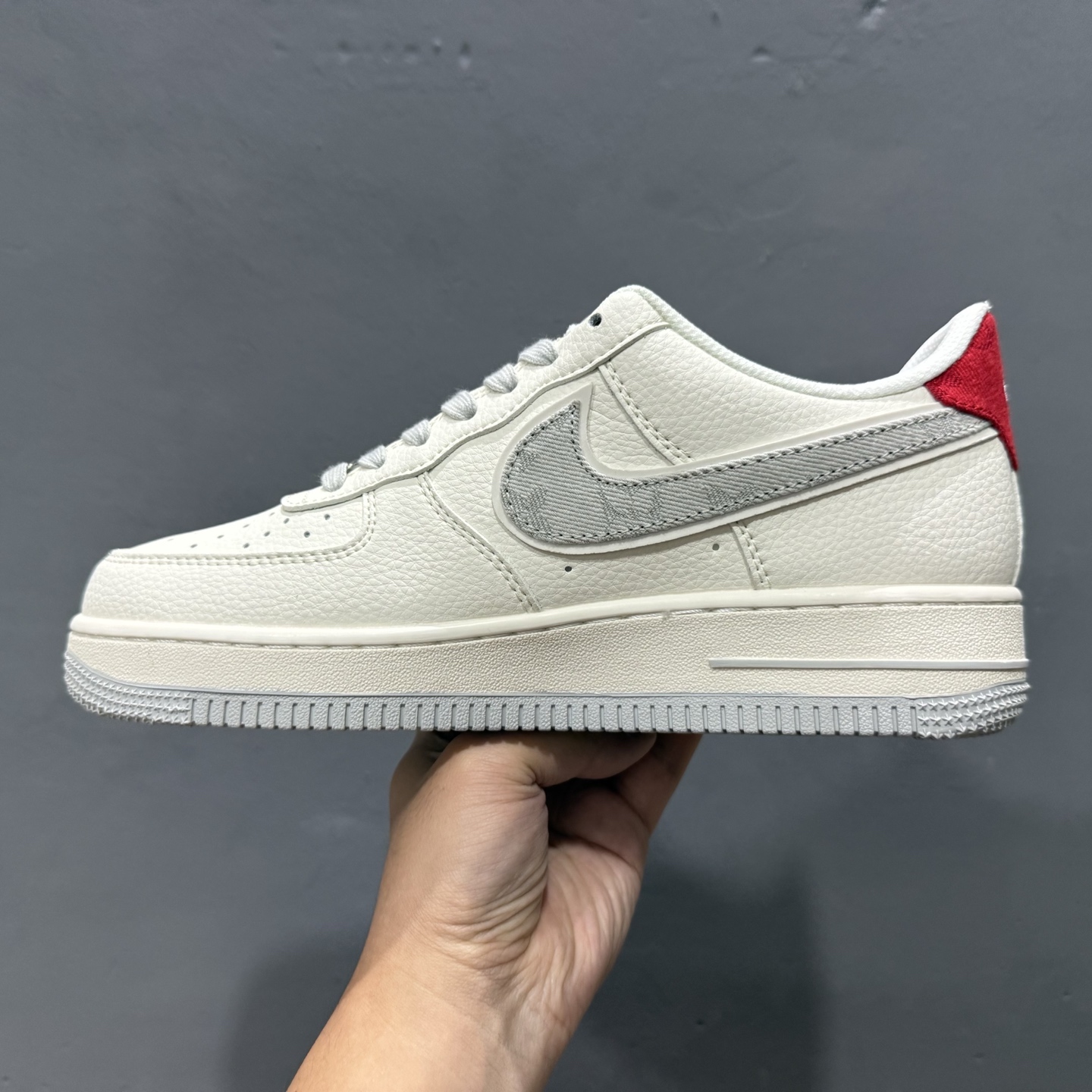 Nike Air Force 1'07 LV 联名 米白灰 XX3168-135