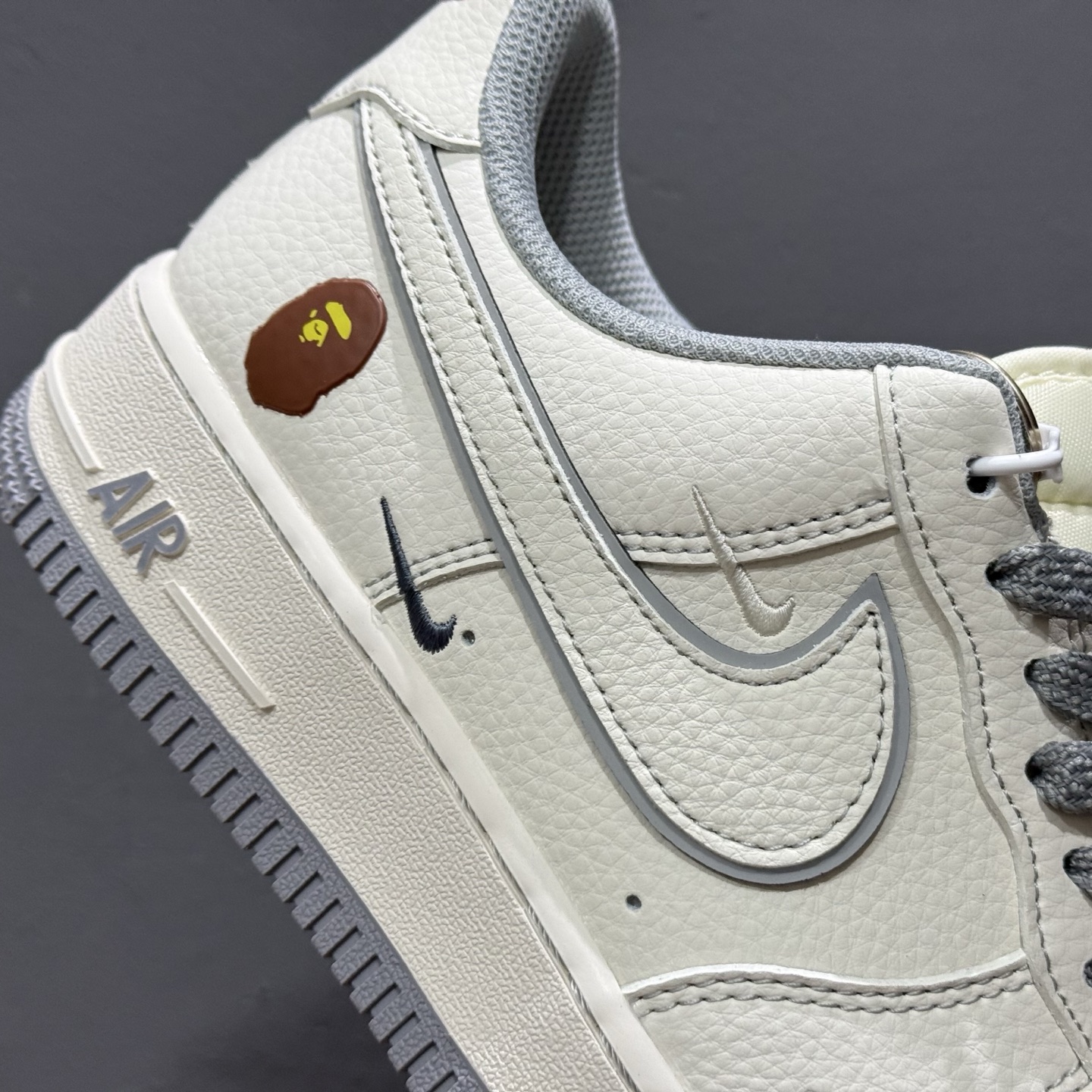 Nike Air Force 1'07 猿人头 联名 米白灰 HH7518-065