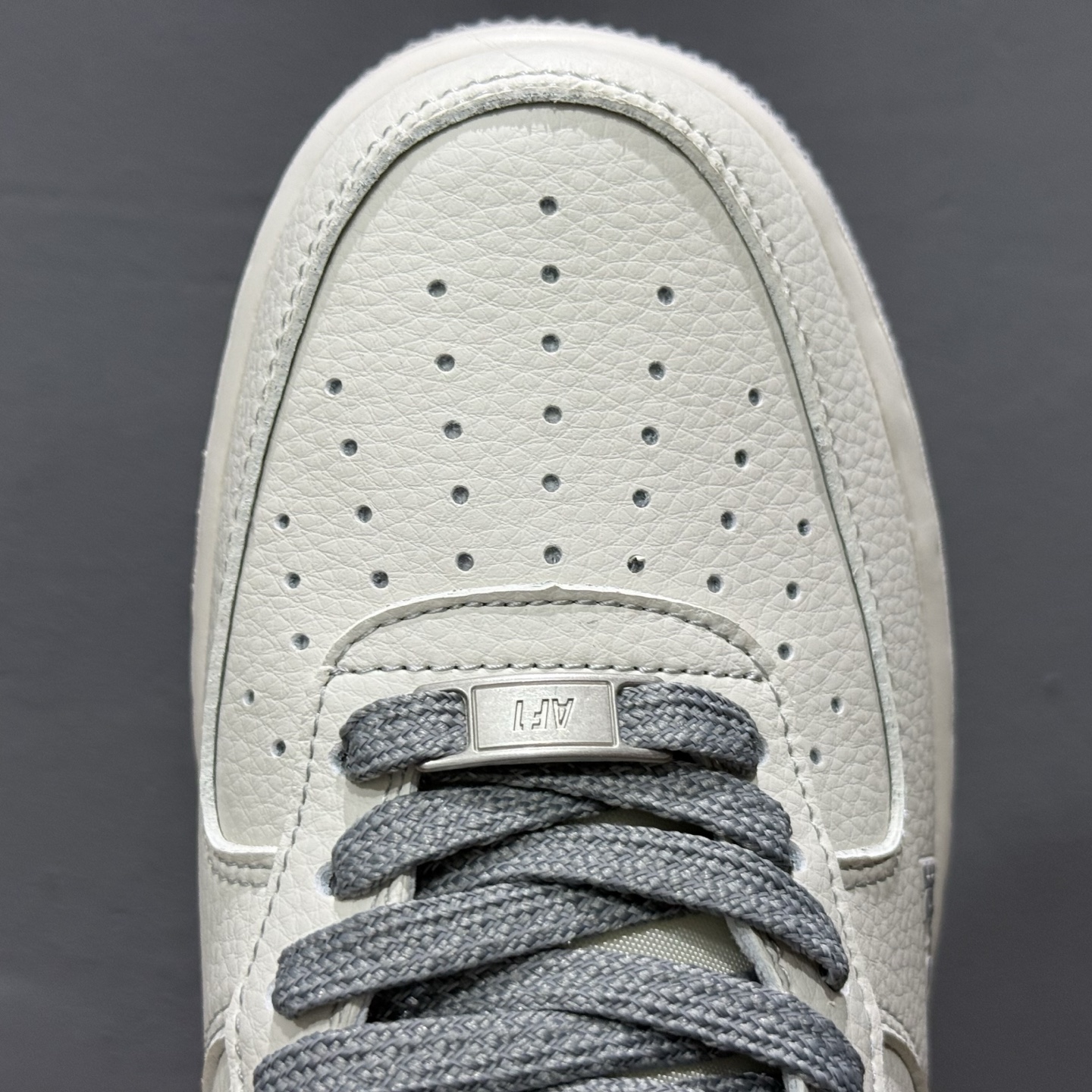 Nike Air Force 1'07 猿人头 联名 米白灰 HH7518-065
