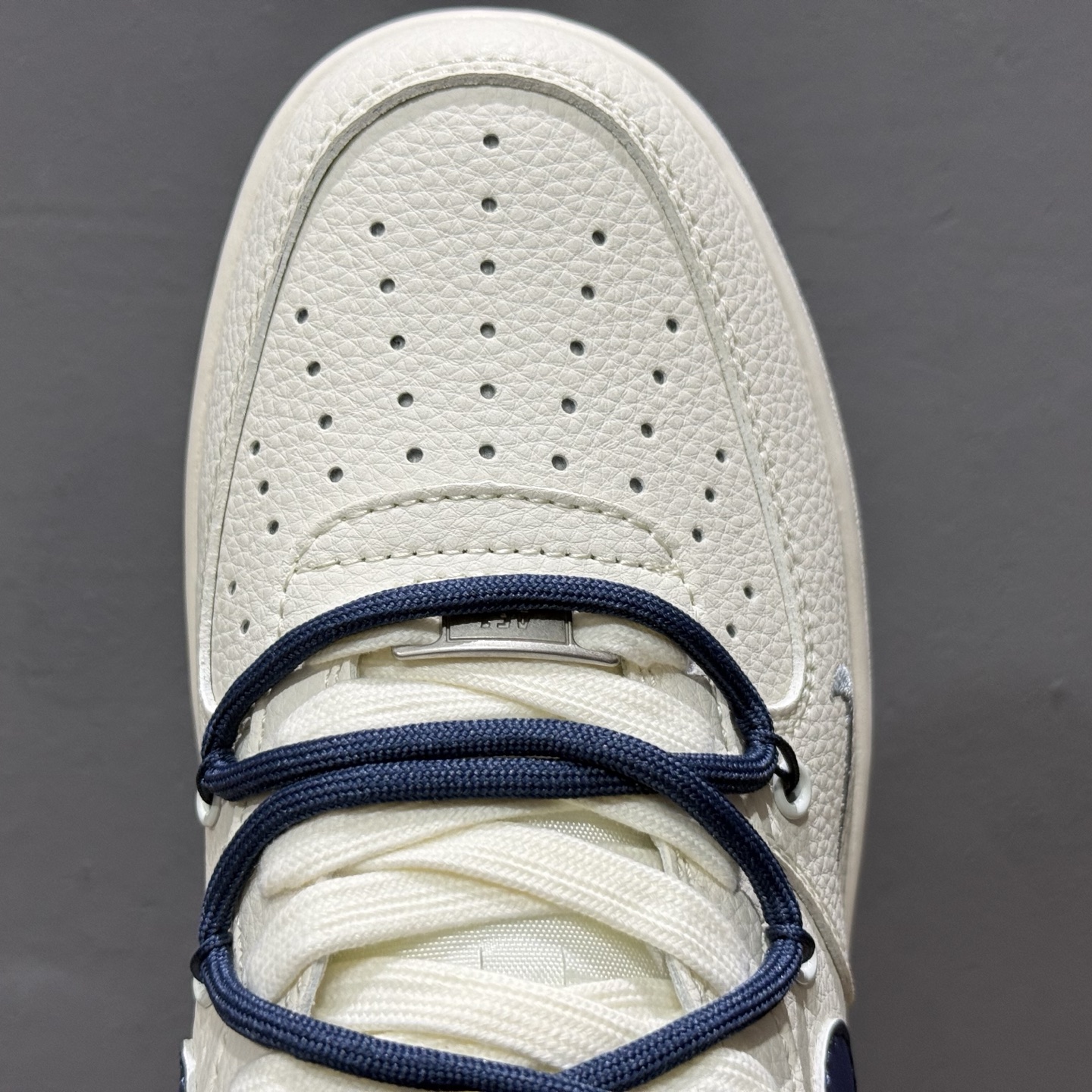 Nike Air Force 1'07 Supreme 联名 米白蓝 DM6868-068