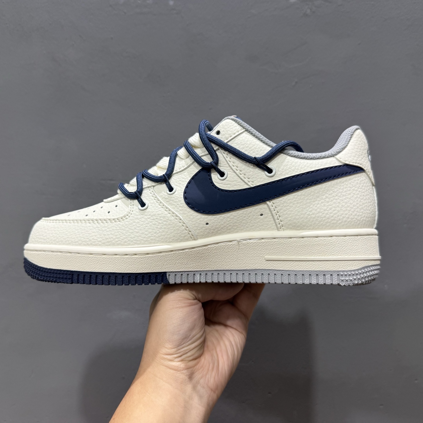 Nike Air Force 1'07 Supreme 联名 米白蓝 DM6868-068