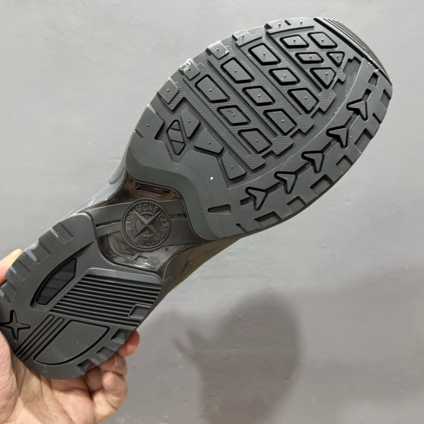 Stone Island Grime Panelled 石头岛黑褐色舒适时尚低帮生活休闲鞋
