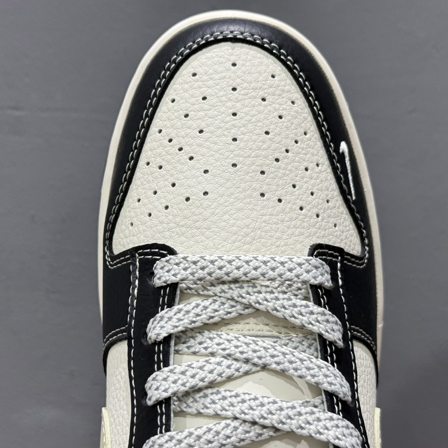 280 独家实拍Nike SB Dunk Low 斯图西联名 新浪熊猫 周年高端定制 低帮休闲板鞋 ZH2598-271