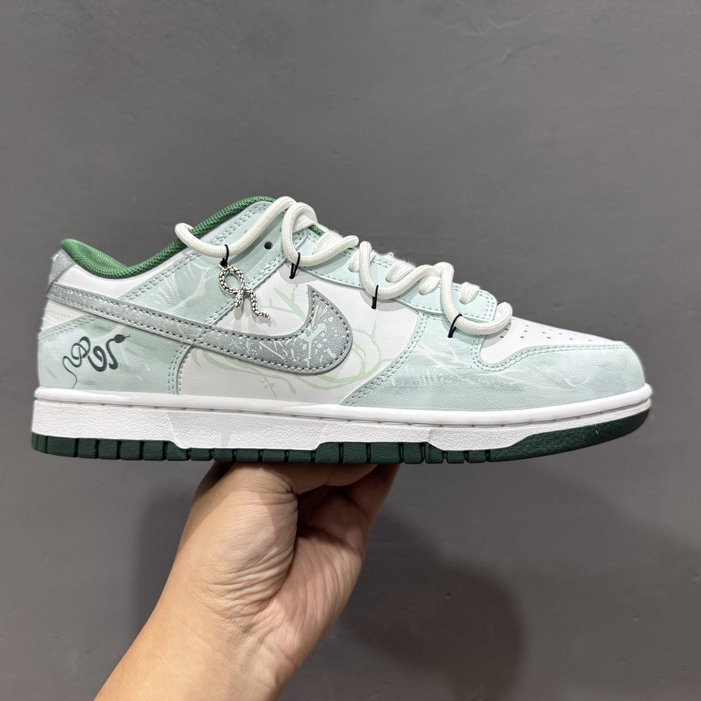 Nike SB Dunk Low Mushroom 绿粉 DD1391-101